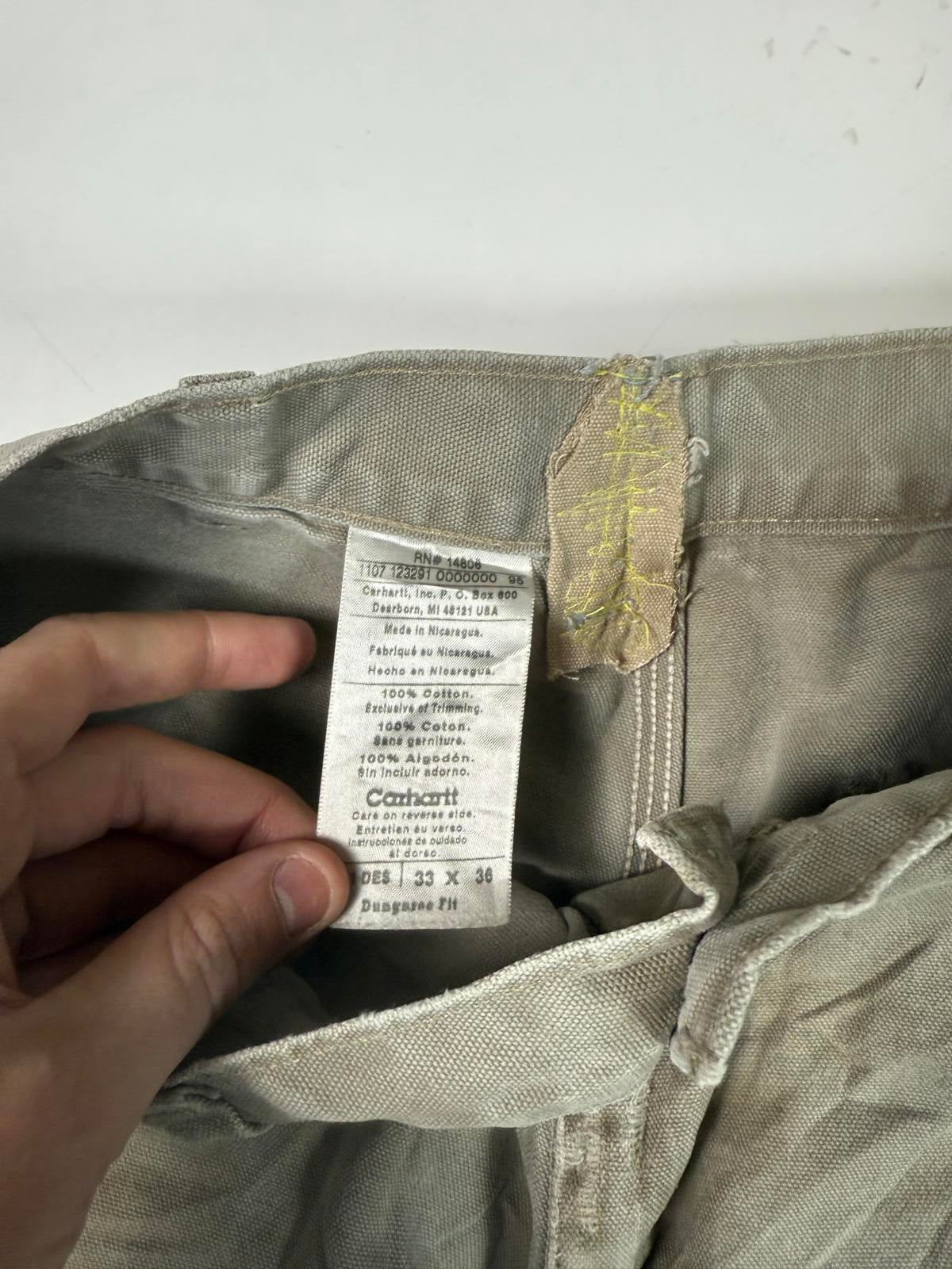 Vintage Carhartt baggy carpenter pants (W30)