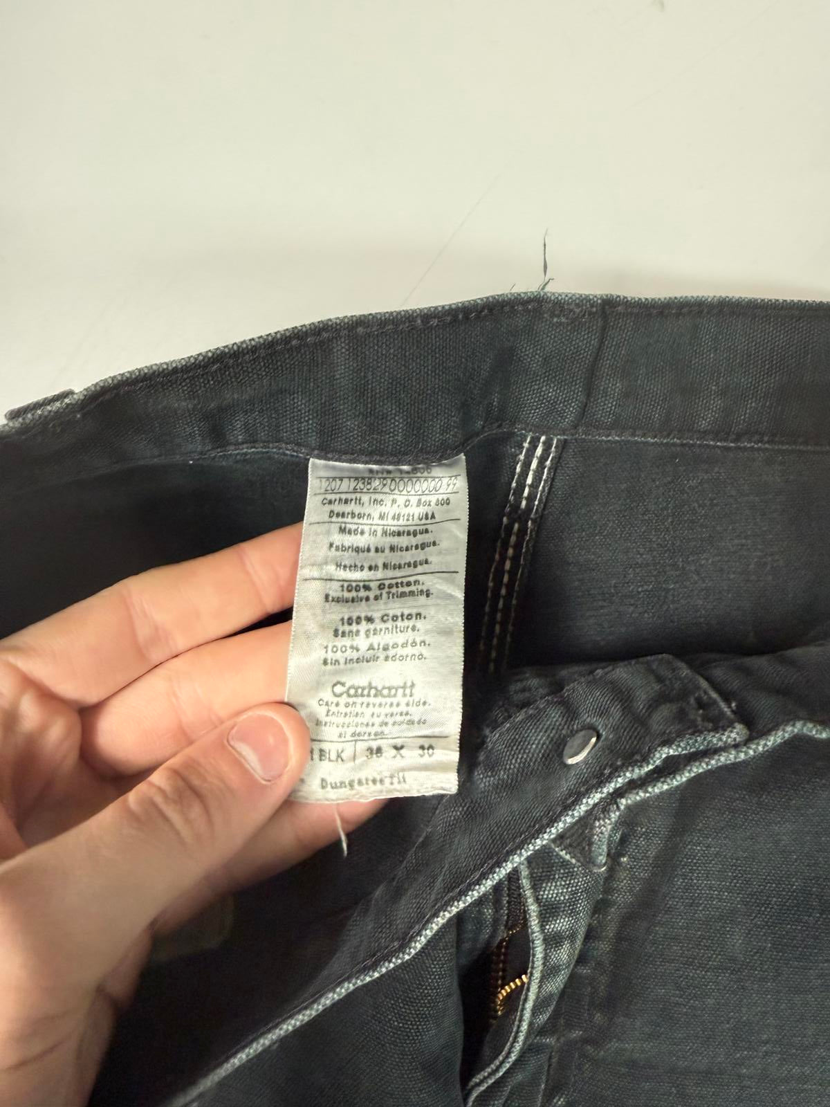 Vintage Carhartt baggy carpenter pants (W36)