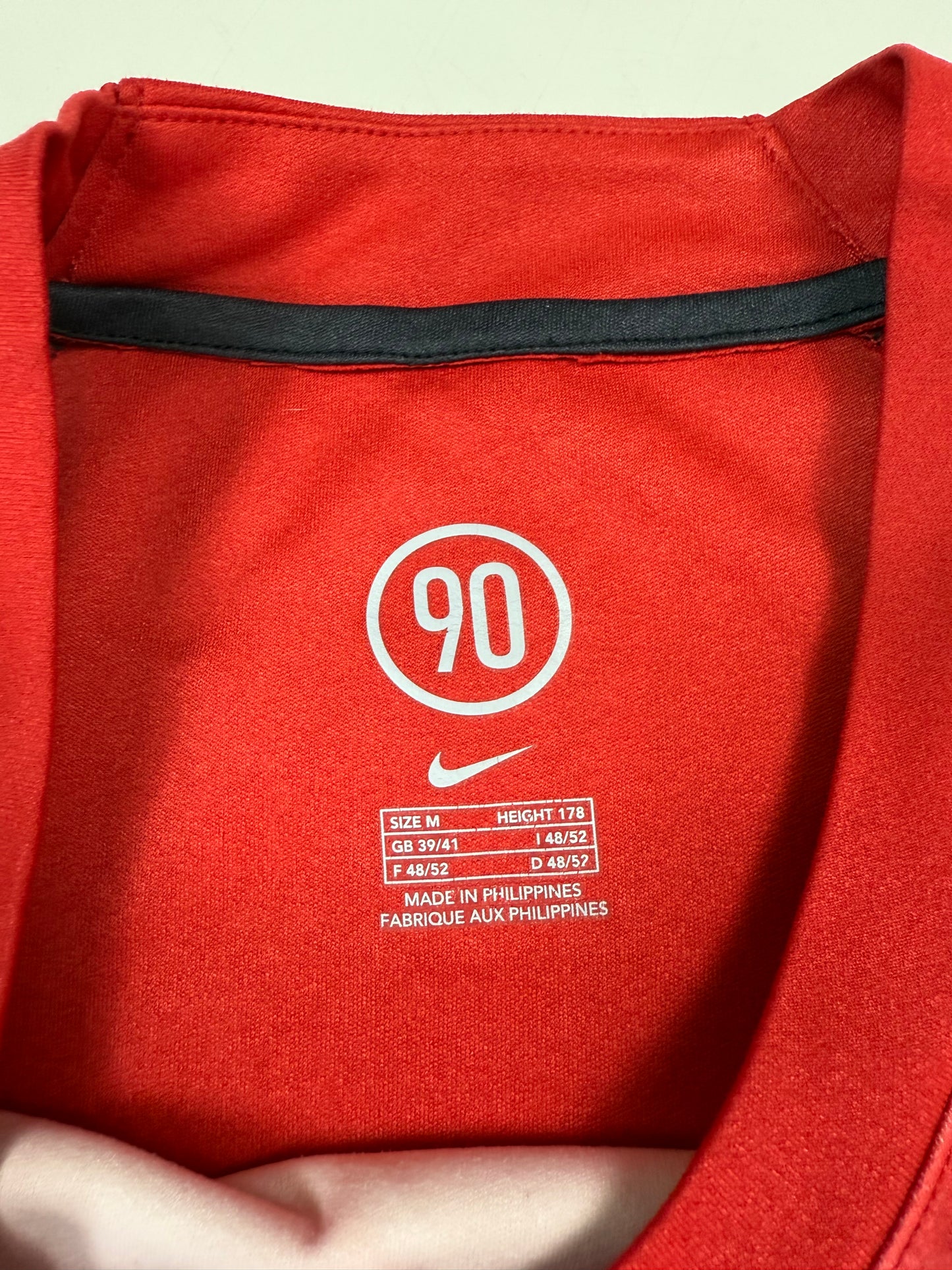 Vintage Nike T90 Total 90 football tee (M)