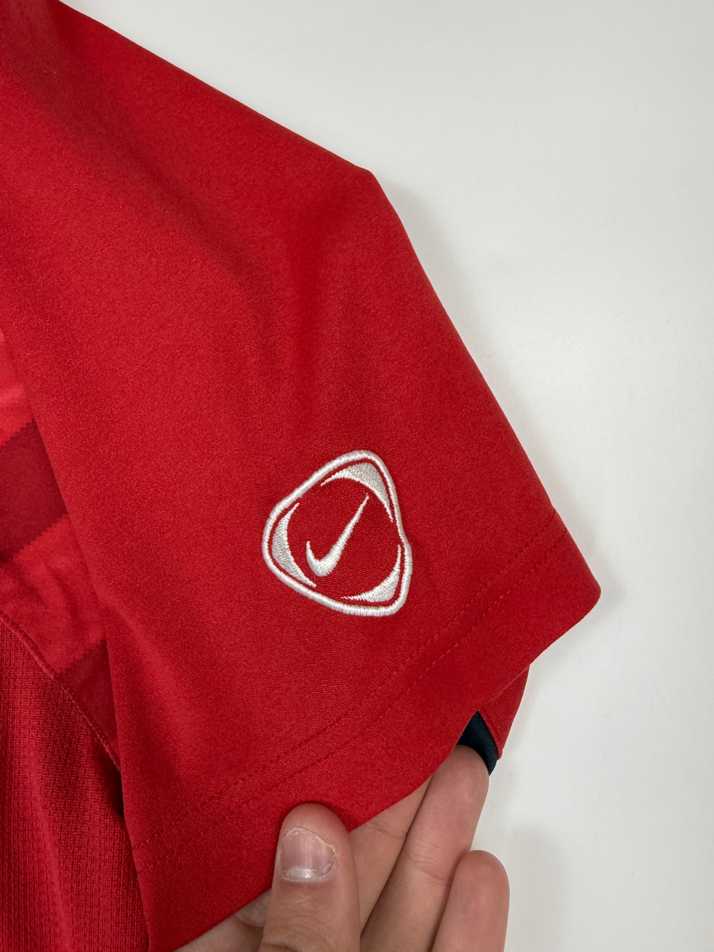 Vintage Nike T90 Total 90 football tee (M)