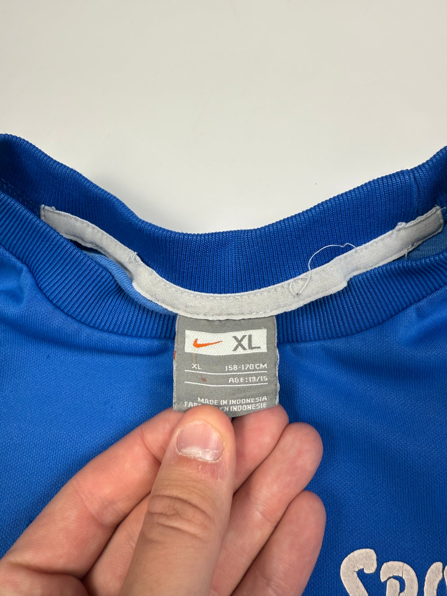 Vintage Nike shield football sweatshirt (S)