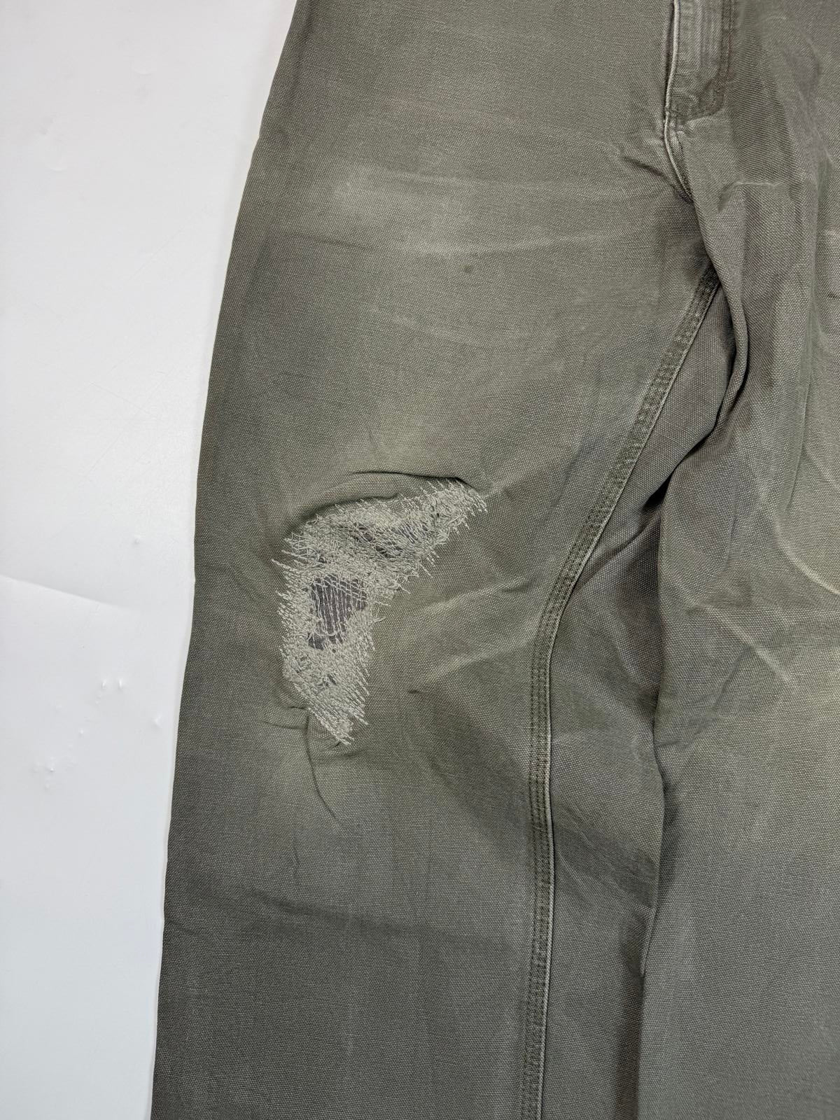 Carhartt baggy carpenter pants (W34)