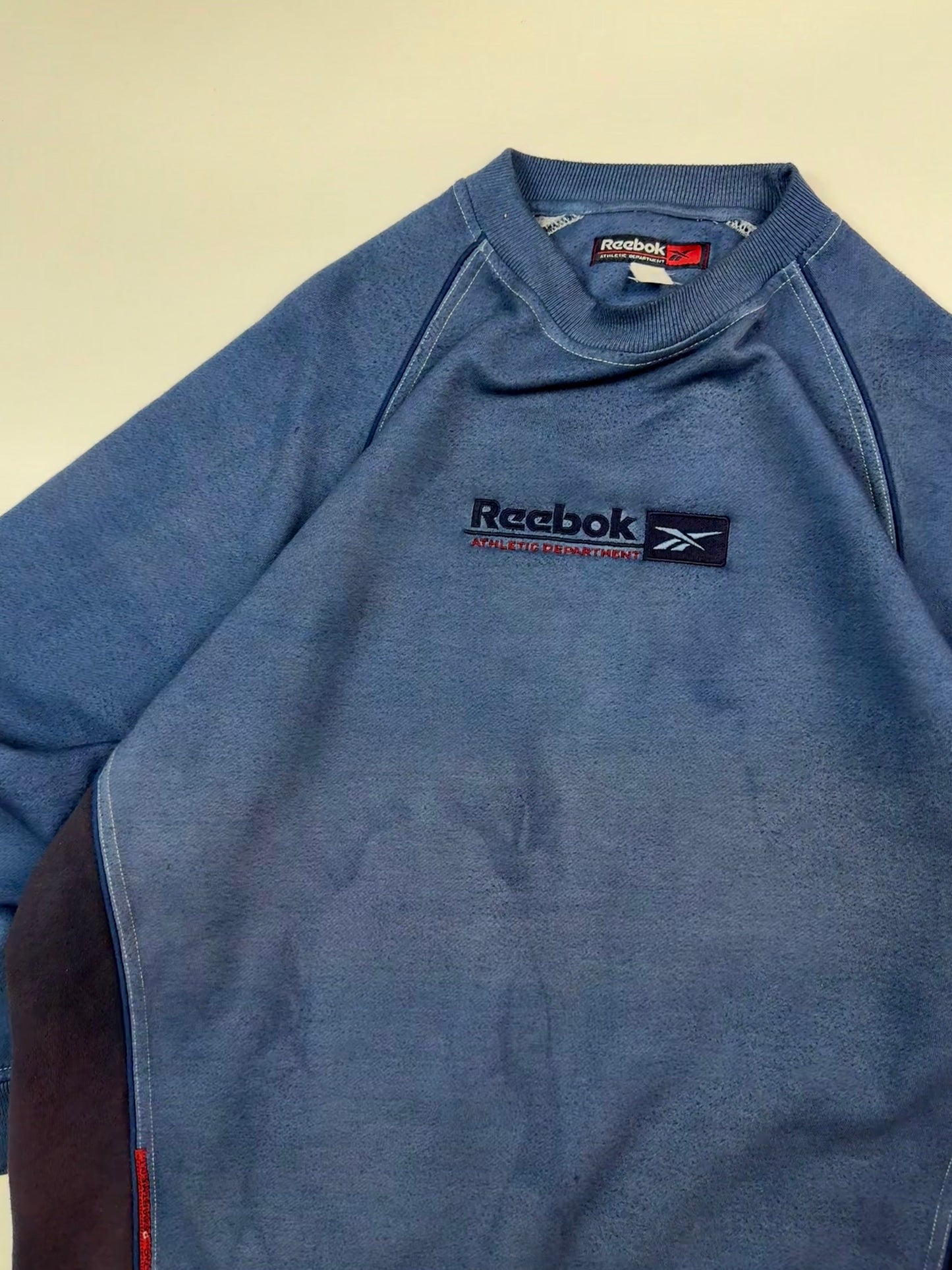 Vintage 90s Reebok athletic dept centre logo sweatshirt (XL)