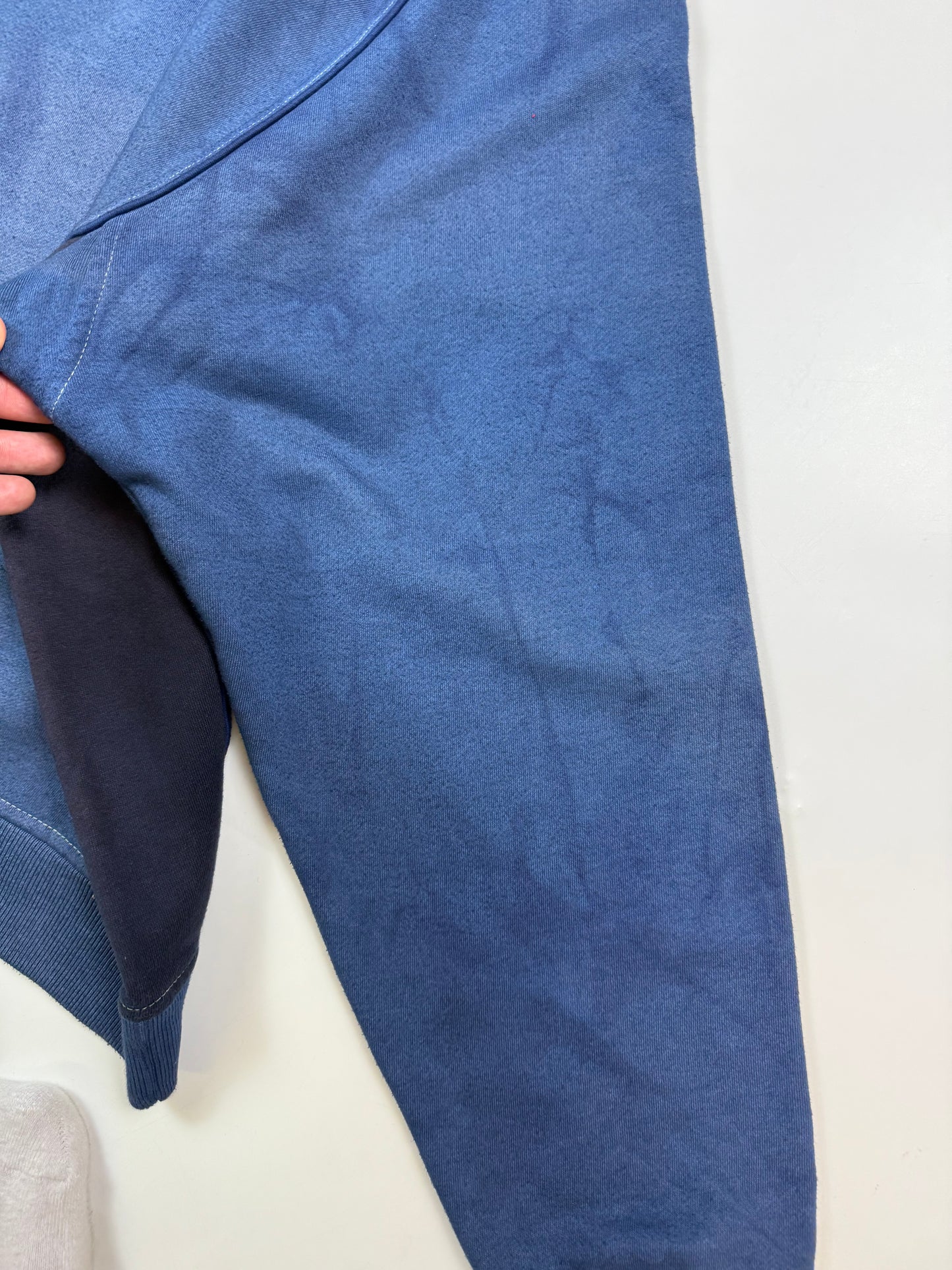 Vintage 90s Reebok athletic dept centre logo sweatshirt (XL)