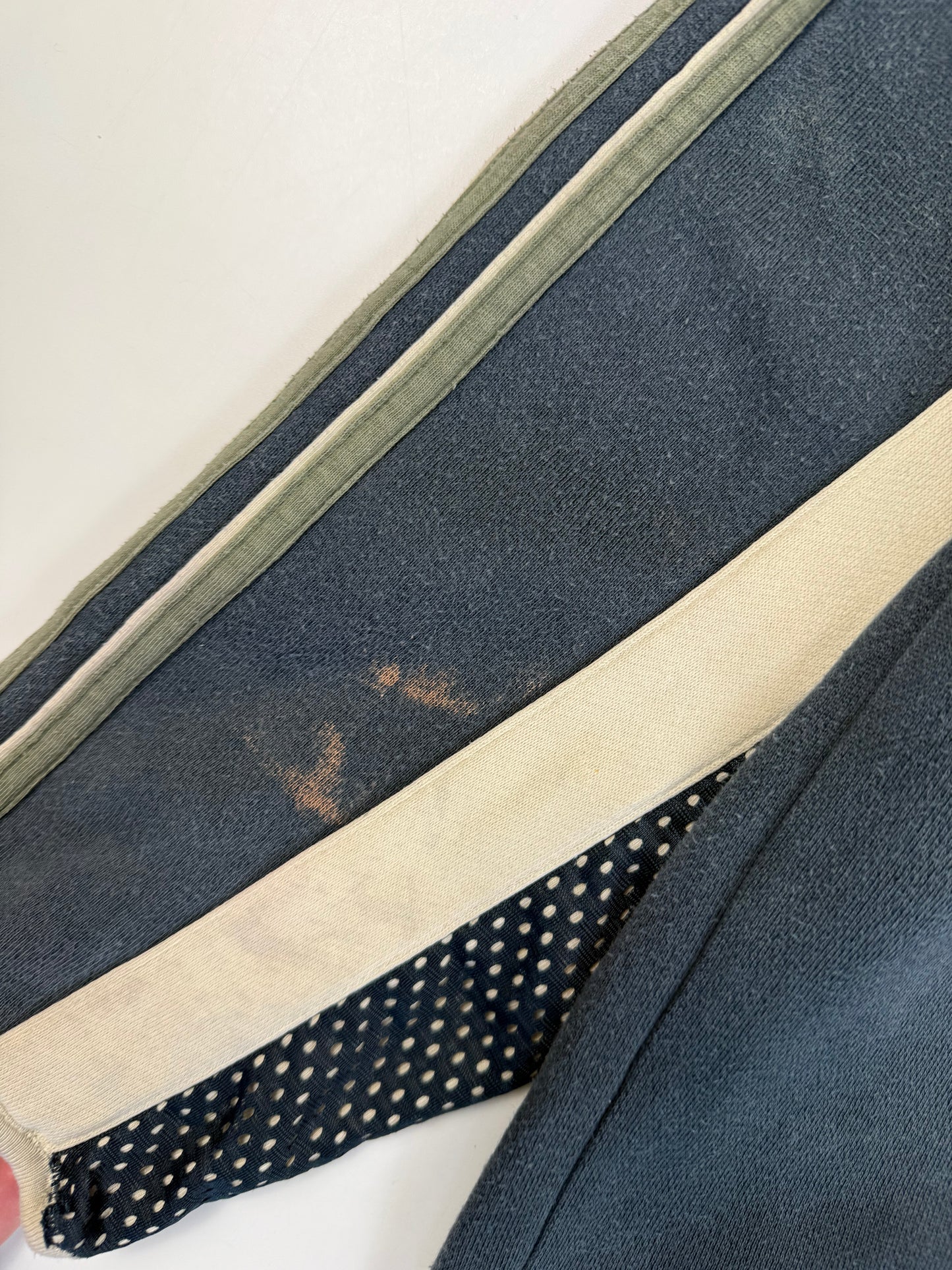 Vintage 90s Adidas sweatshirt (S)