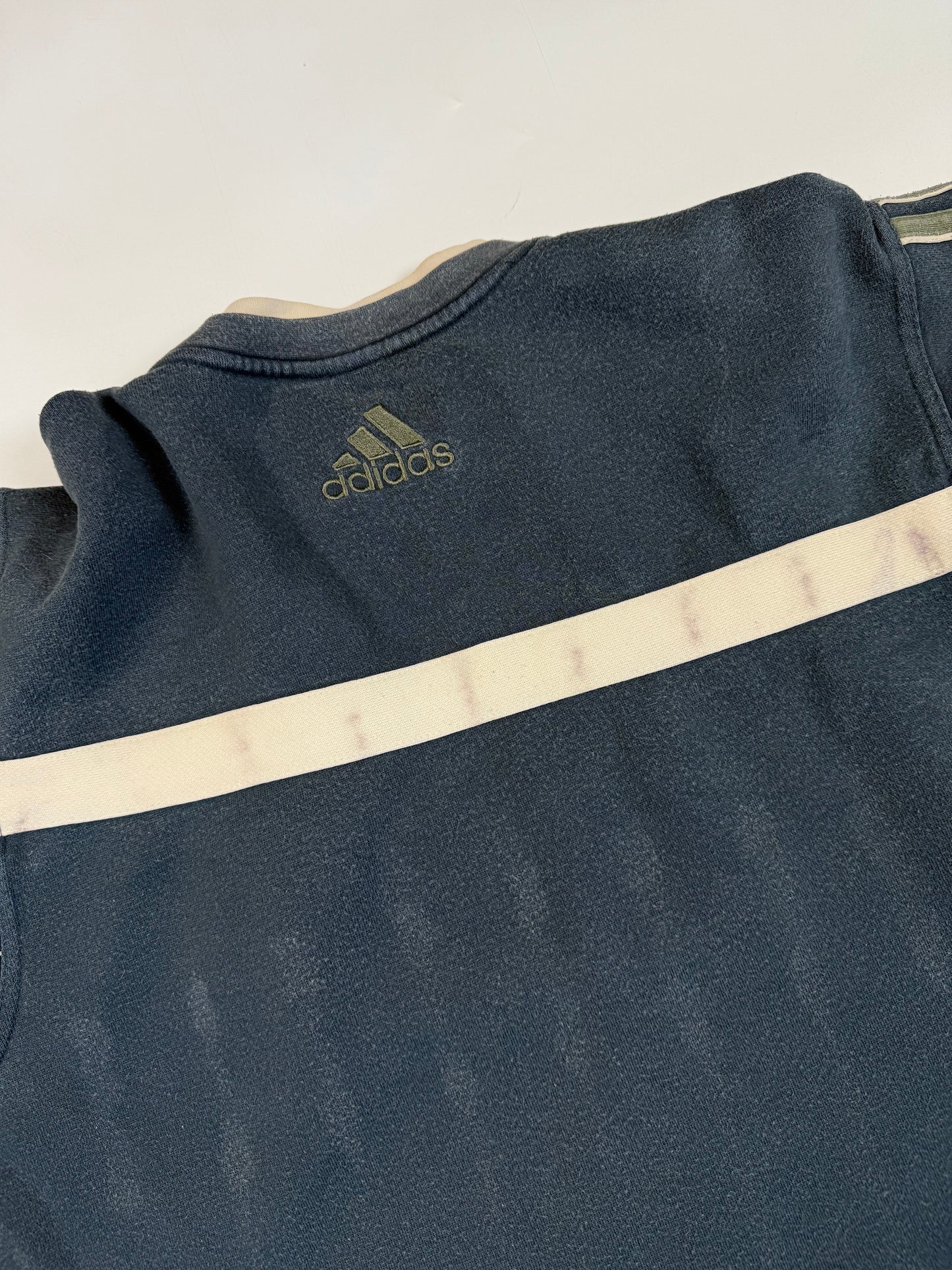 Vintage 90s Adidas sweatshirt (S)
