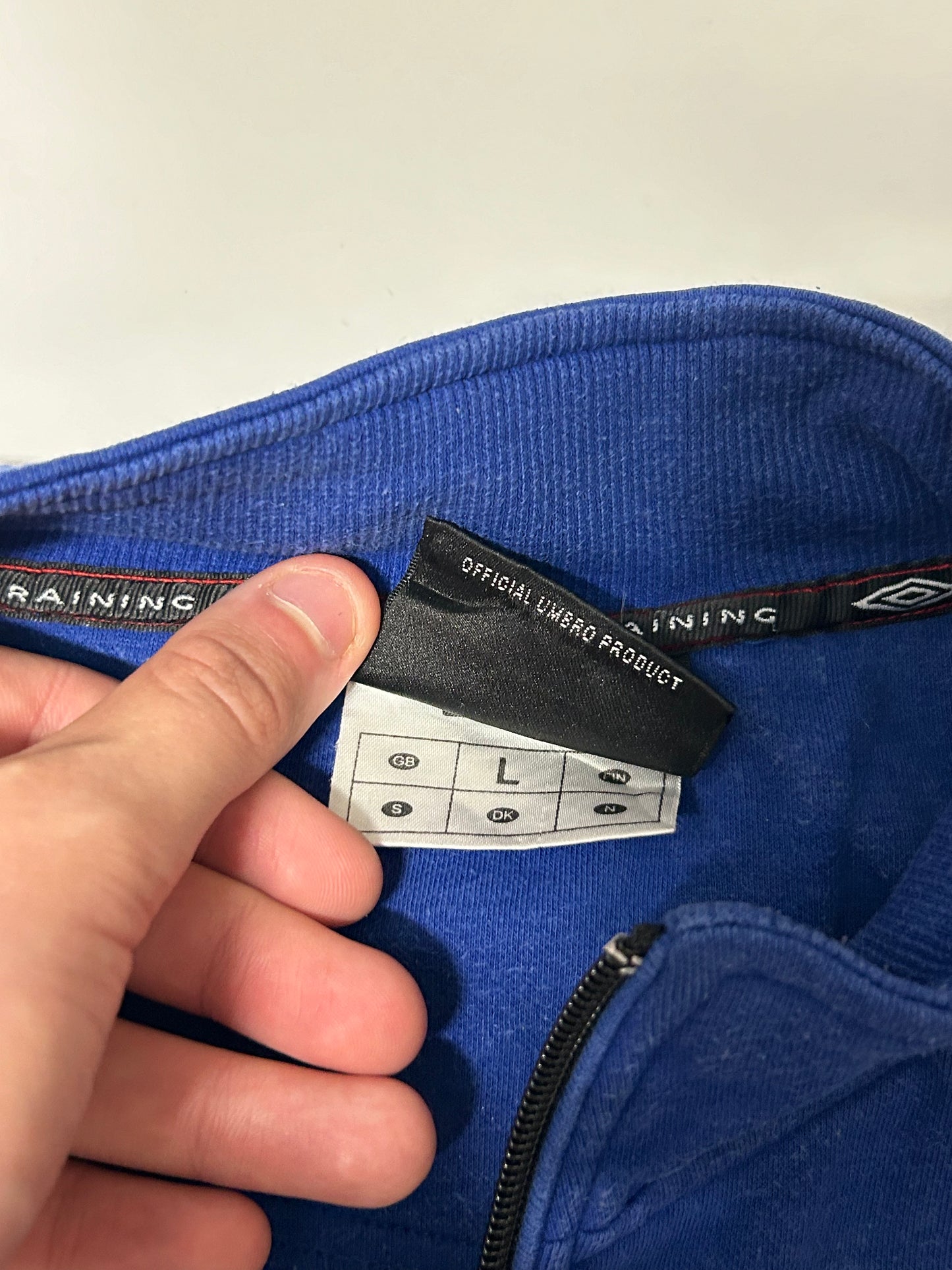 Vintage Umbro football quarter zip sweatshirt (L)