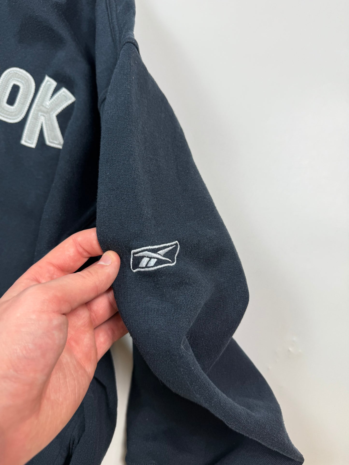 Vintage Reebok spell out full zip hoodie (M)