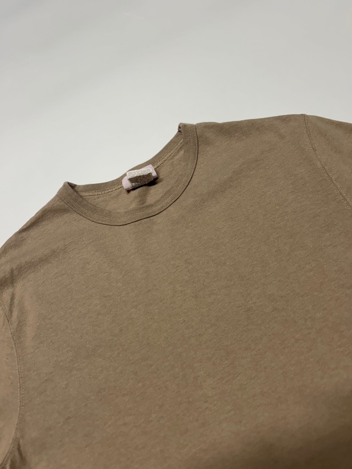 Champion plain tee (M)