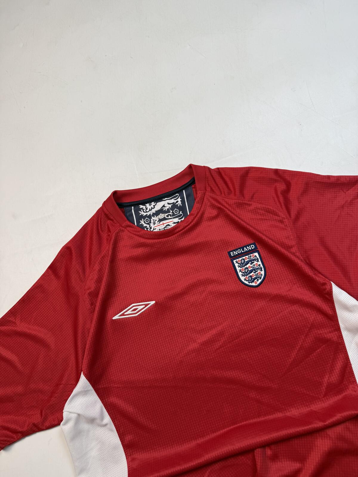 Vintage England 2004-06 Umbro training football shirt (L)