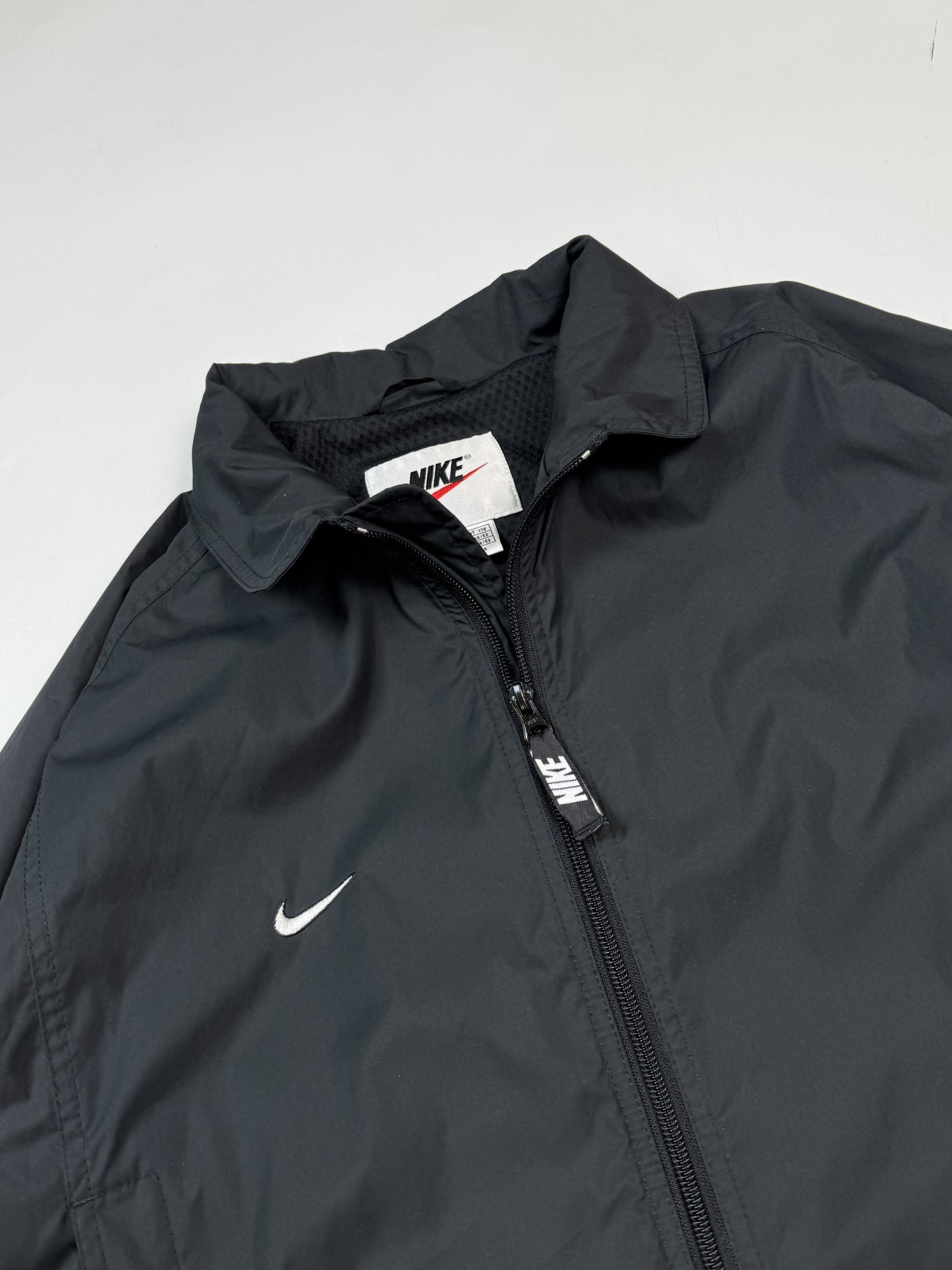 Vintage 90s Nike waterproof harrington jacket (M)