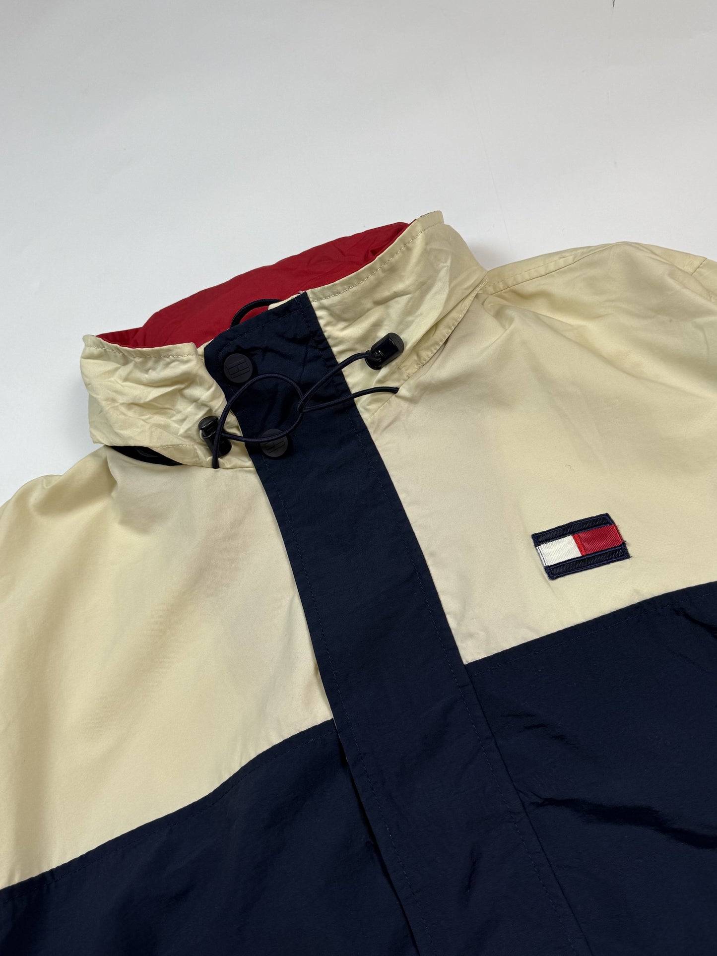 Vintage 90s Tommy Hilfiger jacket (XL)