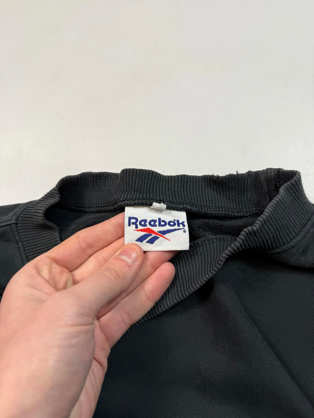 Vintage 90s Reebok centre logo sweatshirt (m)