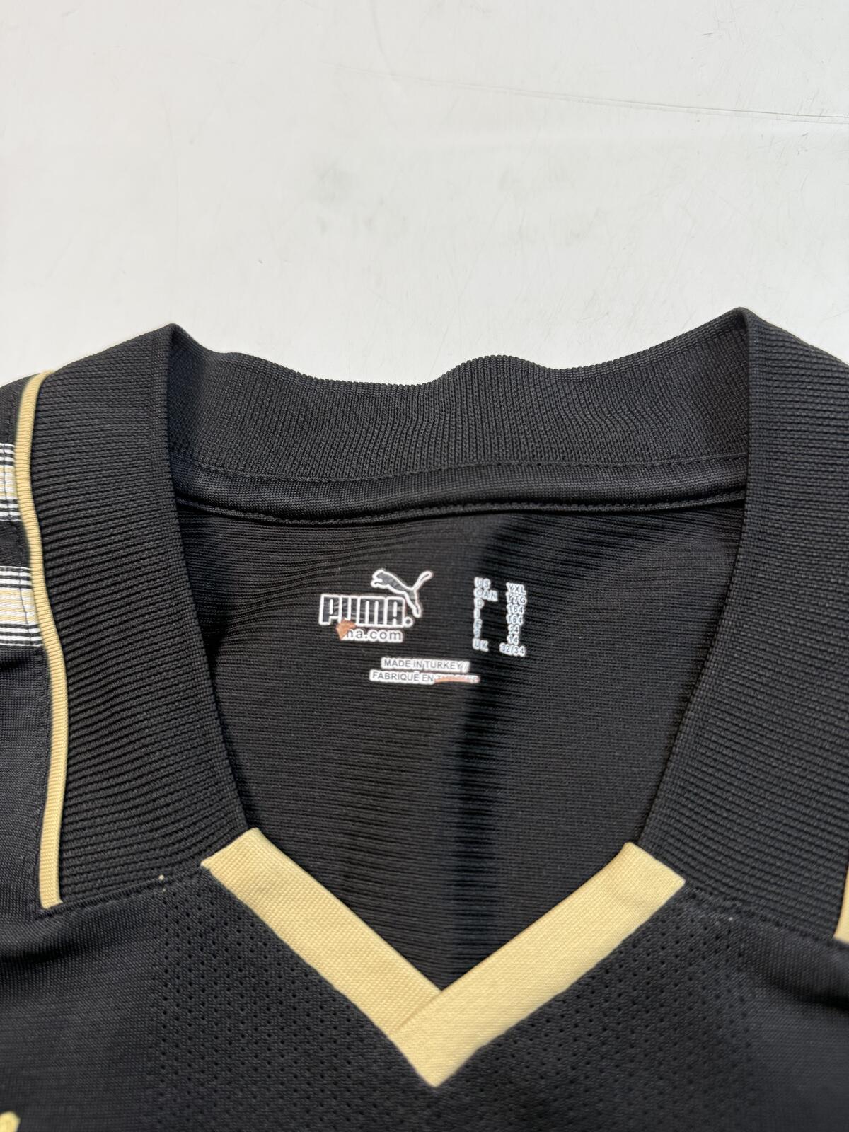 Vintage Tottenham Hotspur 2008/09 Puma third football shirt (XL)