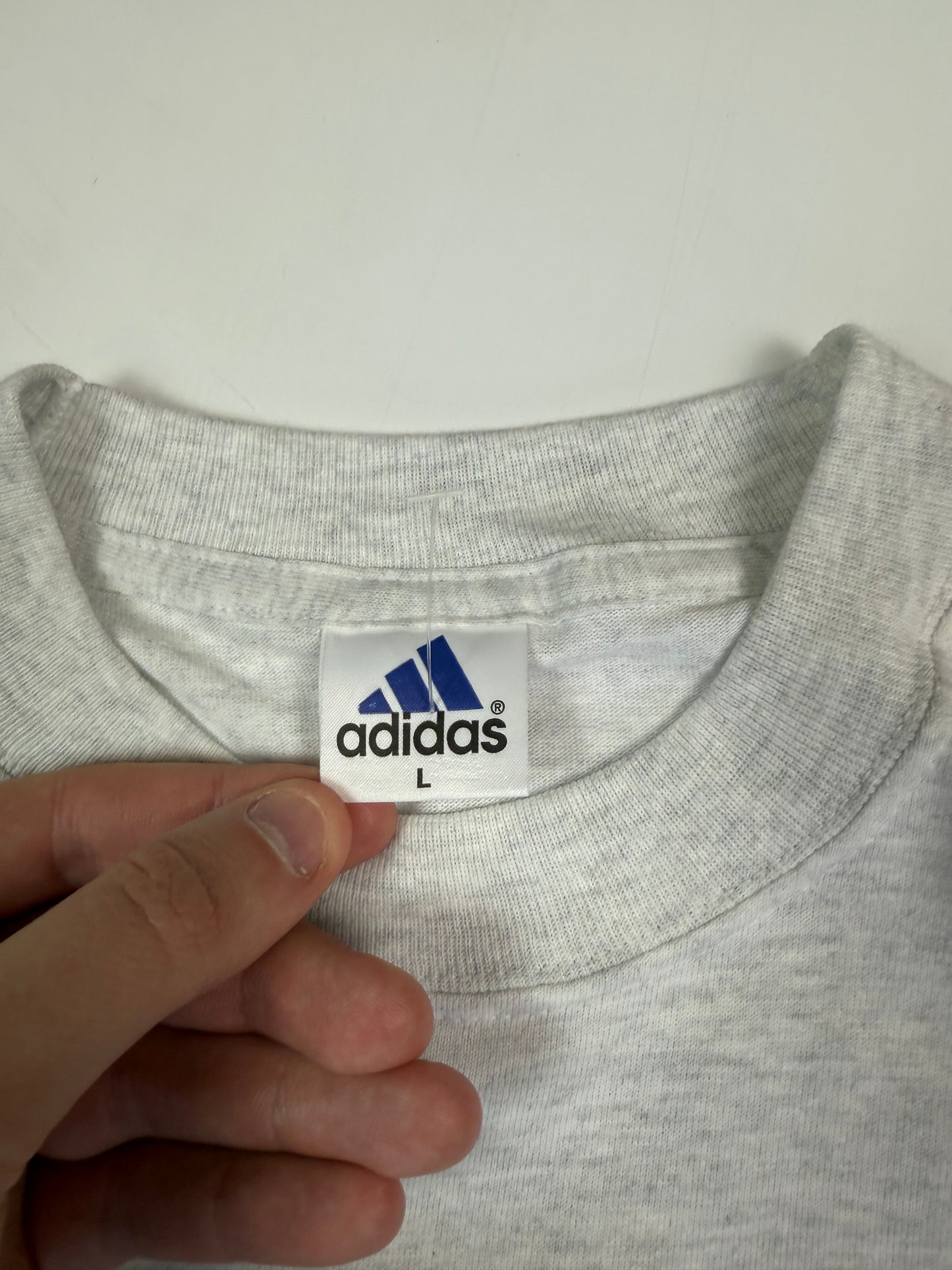 Vintage Adidas track & field championships 2000 graphic tee (L)