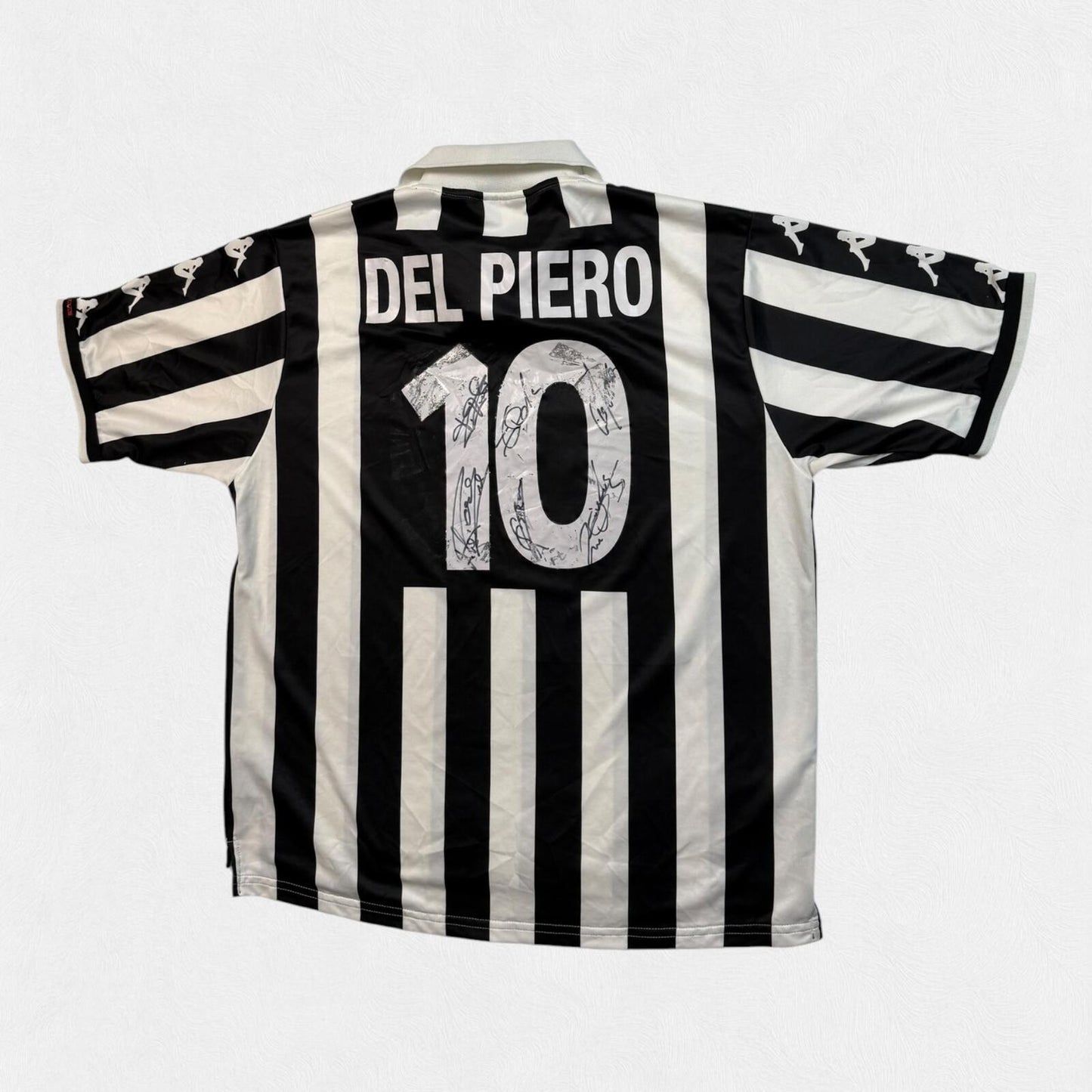 Vintage Juventus 1999/00 Kappa Del Piero Signed football shirt (XL)