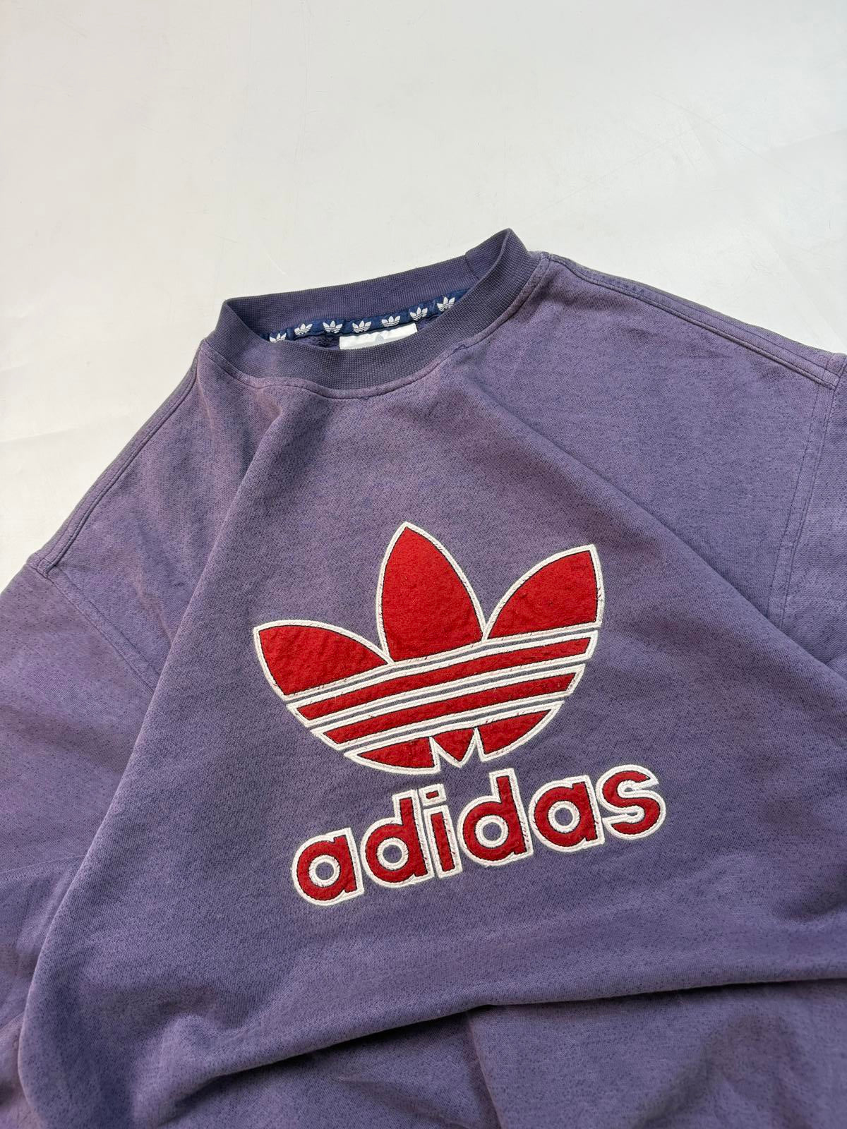 Vintage 90s adidas originals centre logo sweatshirt (M)