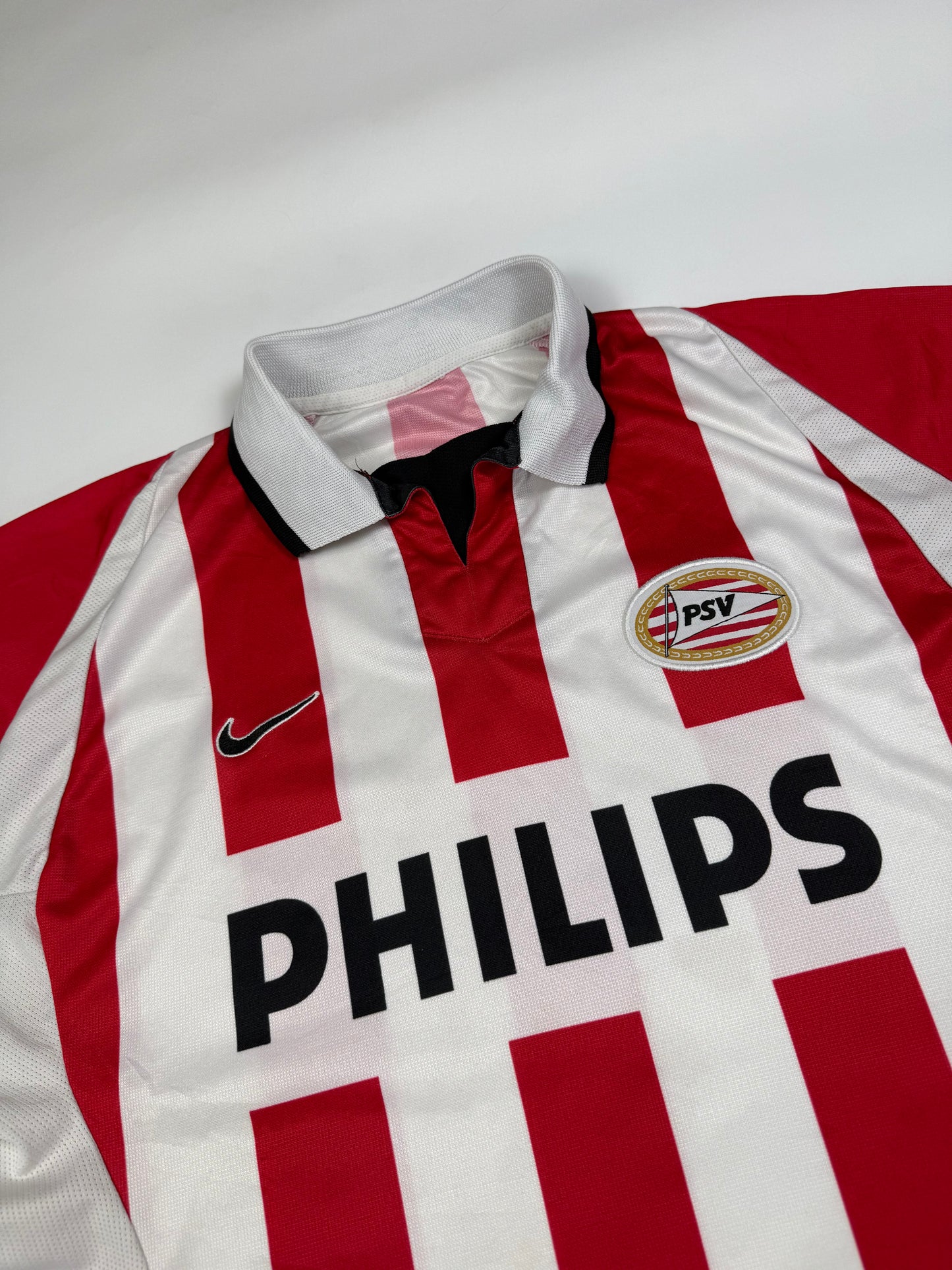 Vintage PSV 2002/03 Nike home football shirt (L)