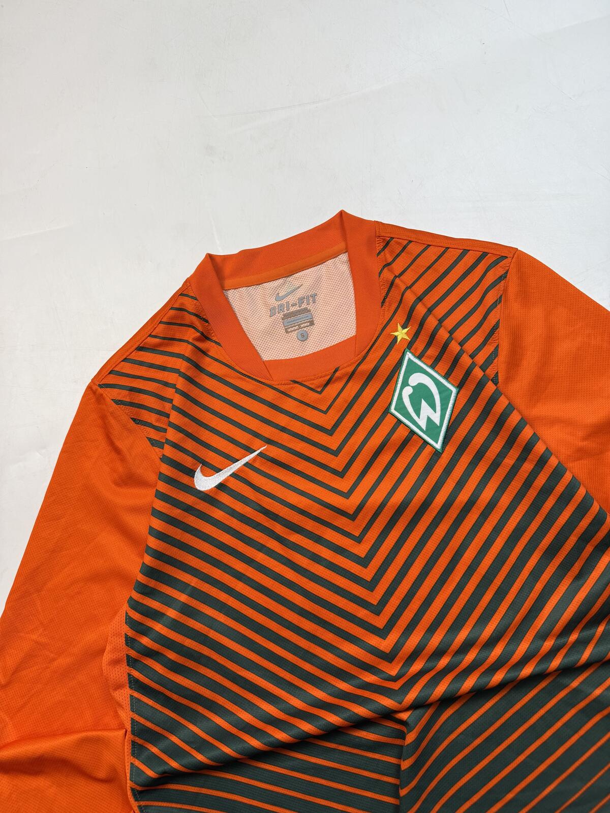 Werder Bremen 2011/12 Player Issue long sleeve away football shirt (S)