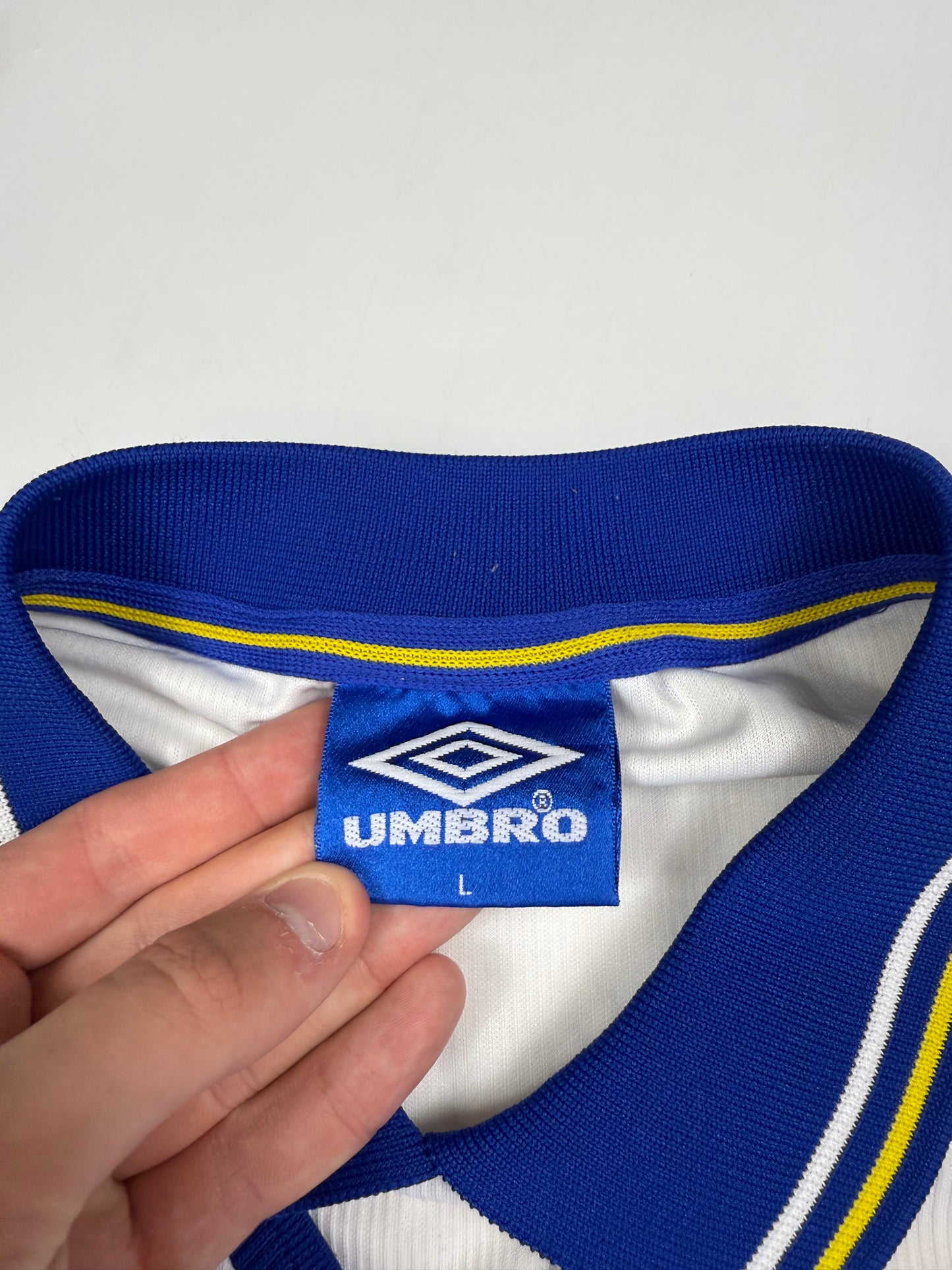 Vintage Chelsea 1998-00 Umbro away football shirt (L)
