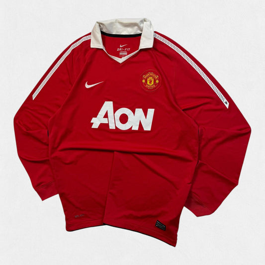 Manchester United 2010/11 Nike long sleeve football shirt (L)