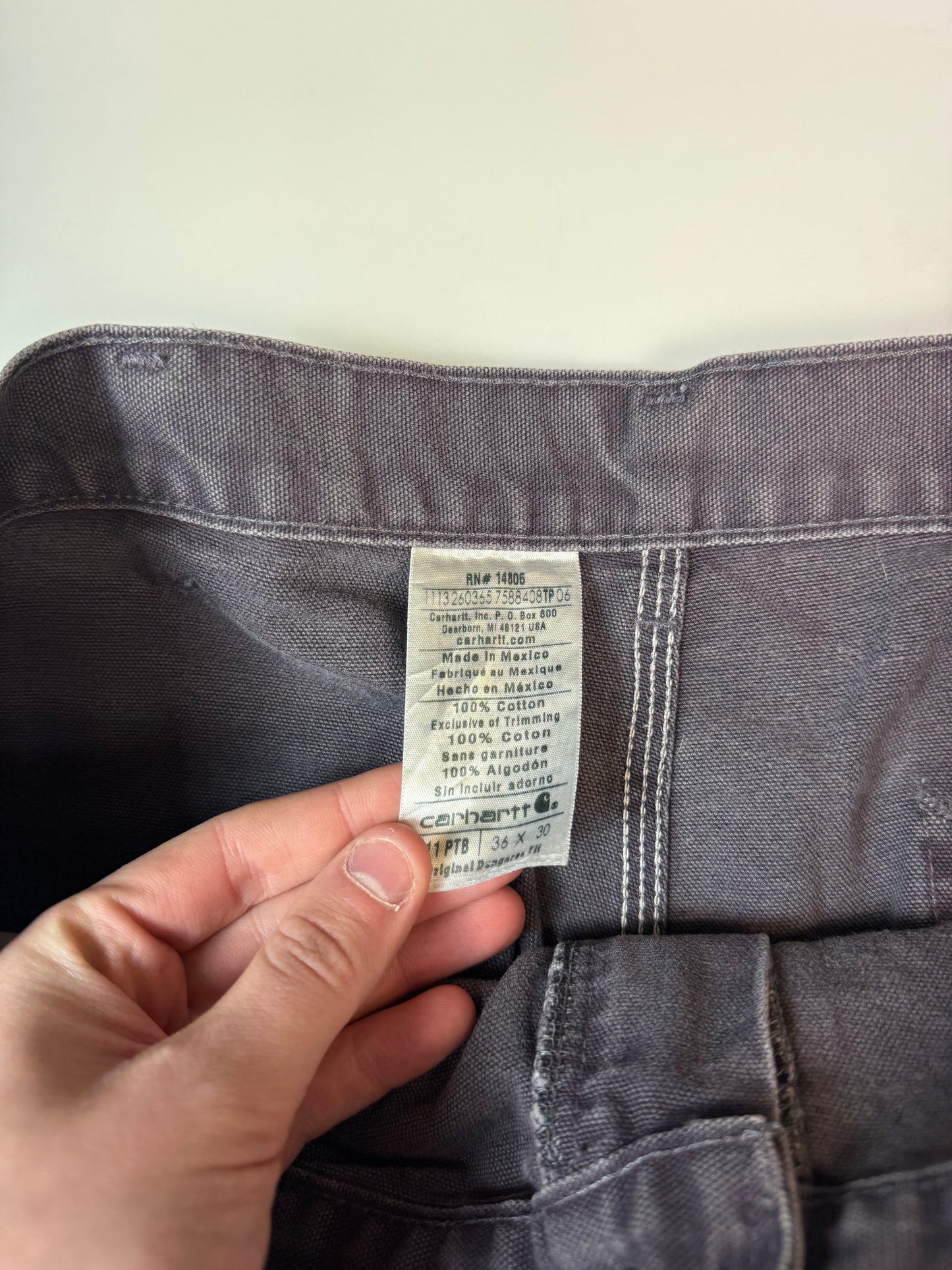 Carhartt baggy carpenter pants (W36)