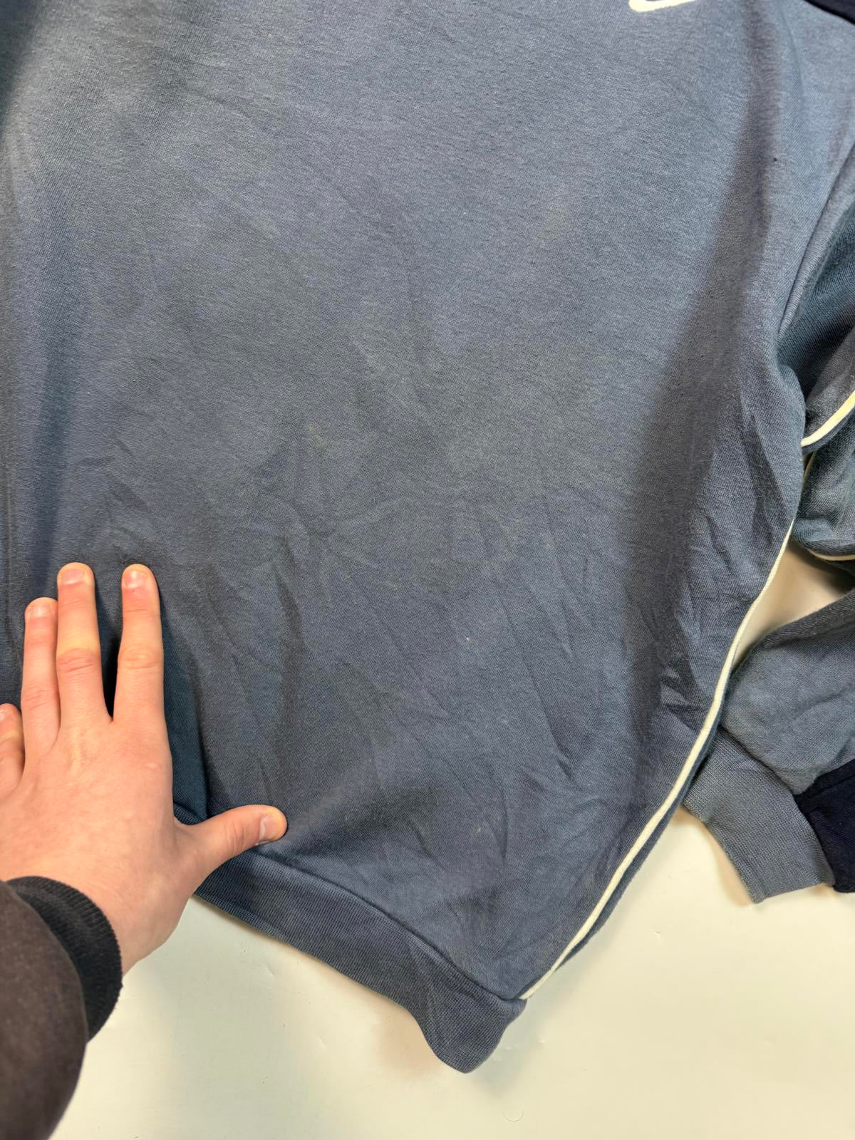 Vintage 90s Nike mini swoosh sweatshirt (M)