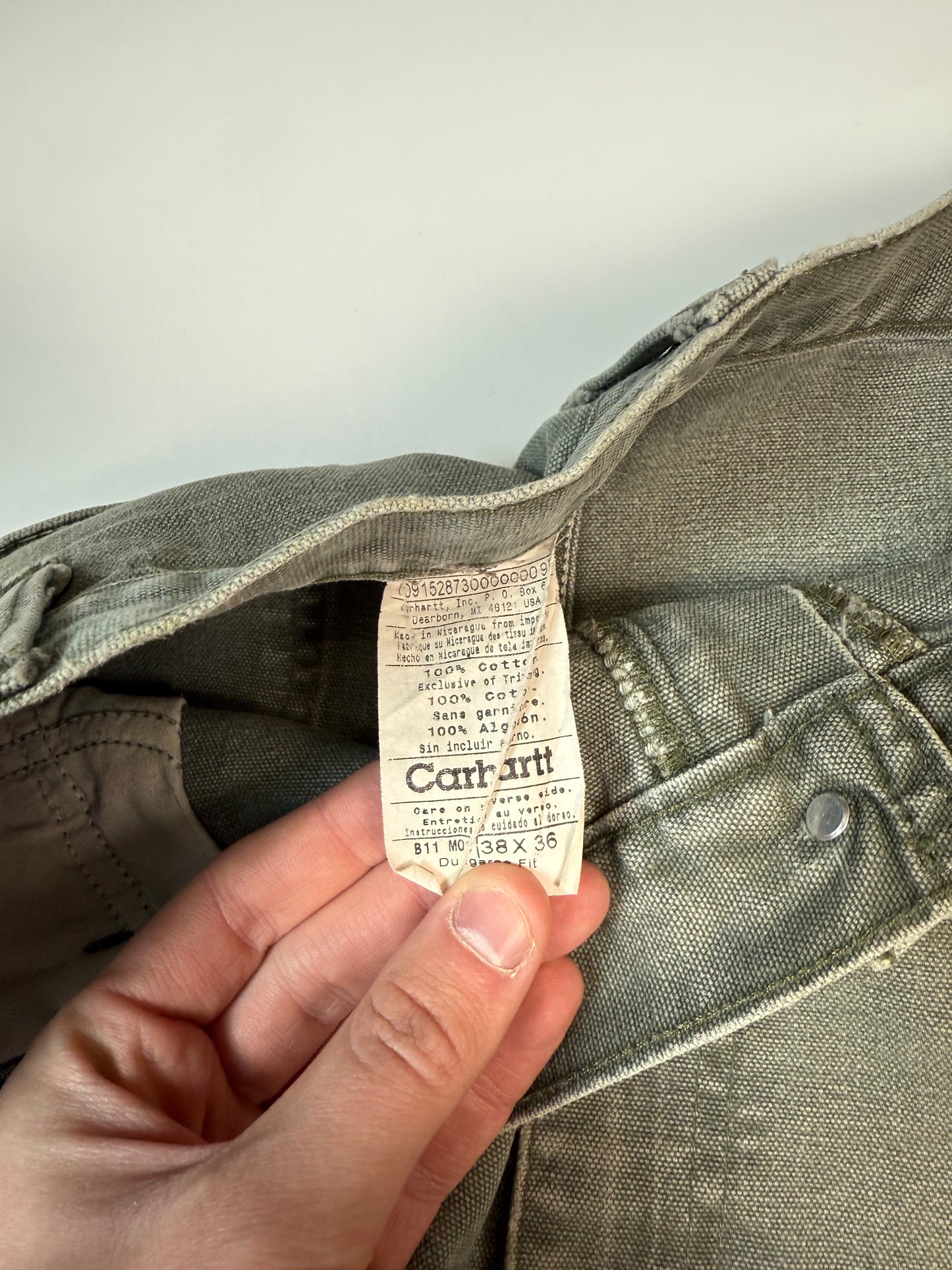 Vintage Carhartt baggy carpenter pants (W38)