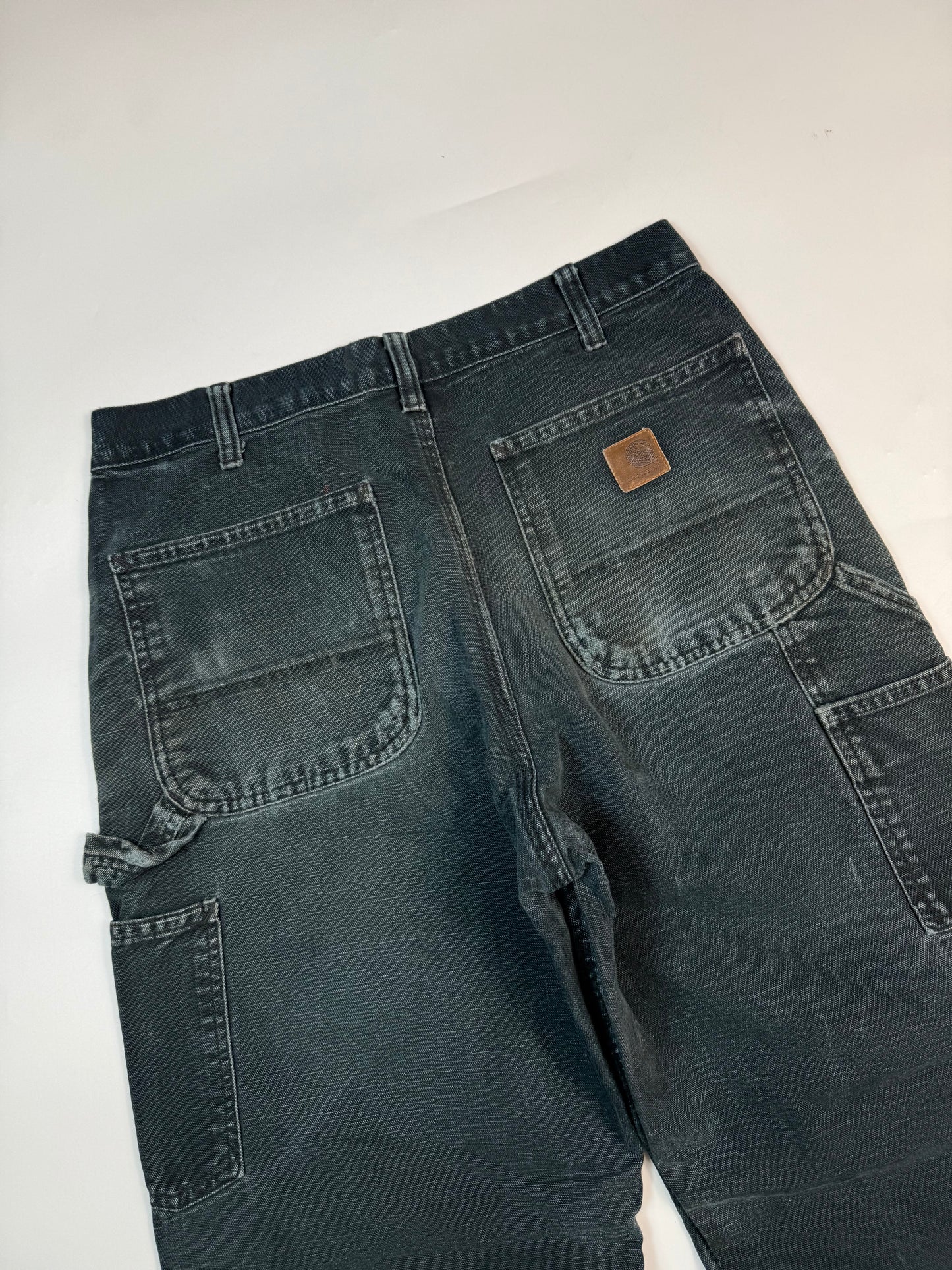 Vintage Carhartt baggy carpenter pants (W32)