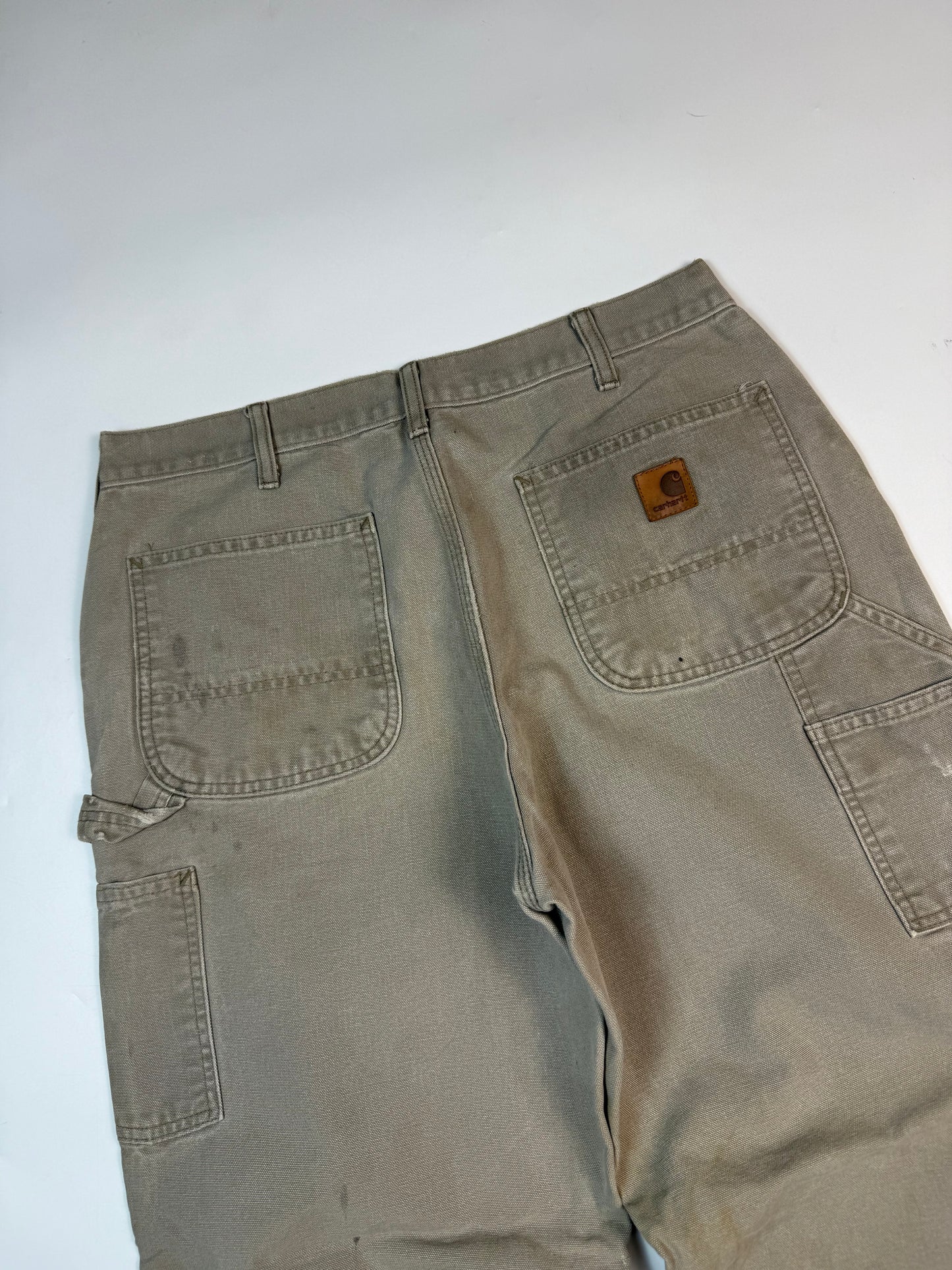 Carhartt baggy carpenter pants (W34)