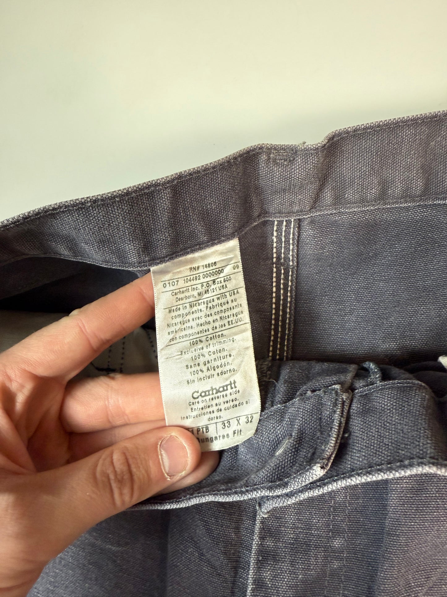 Vintage Carhartt baggy carpenter pants (W33)