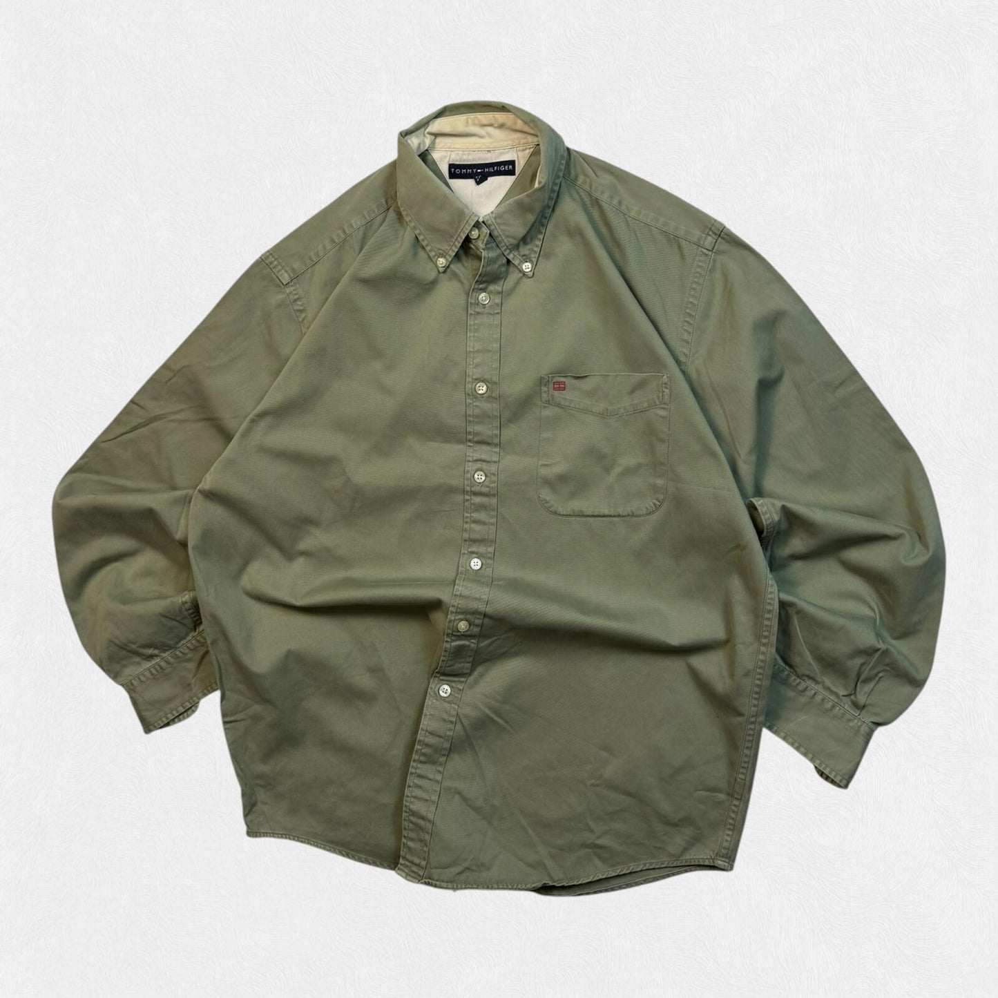 Vintage Tommy Hilfiger button up shirt (L)