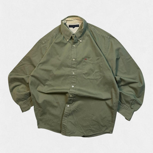 Vintage Tommy Hilfiger button up shirt (L)