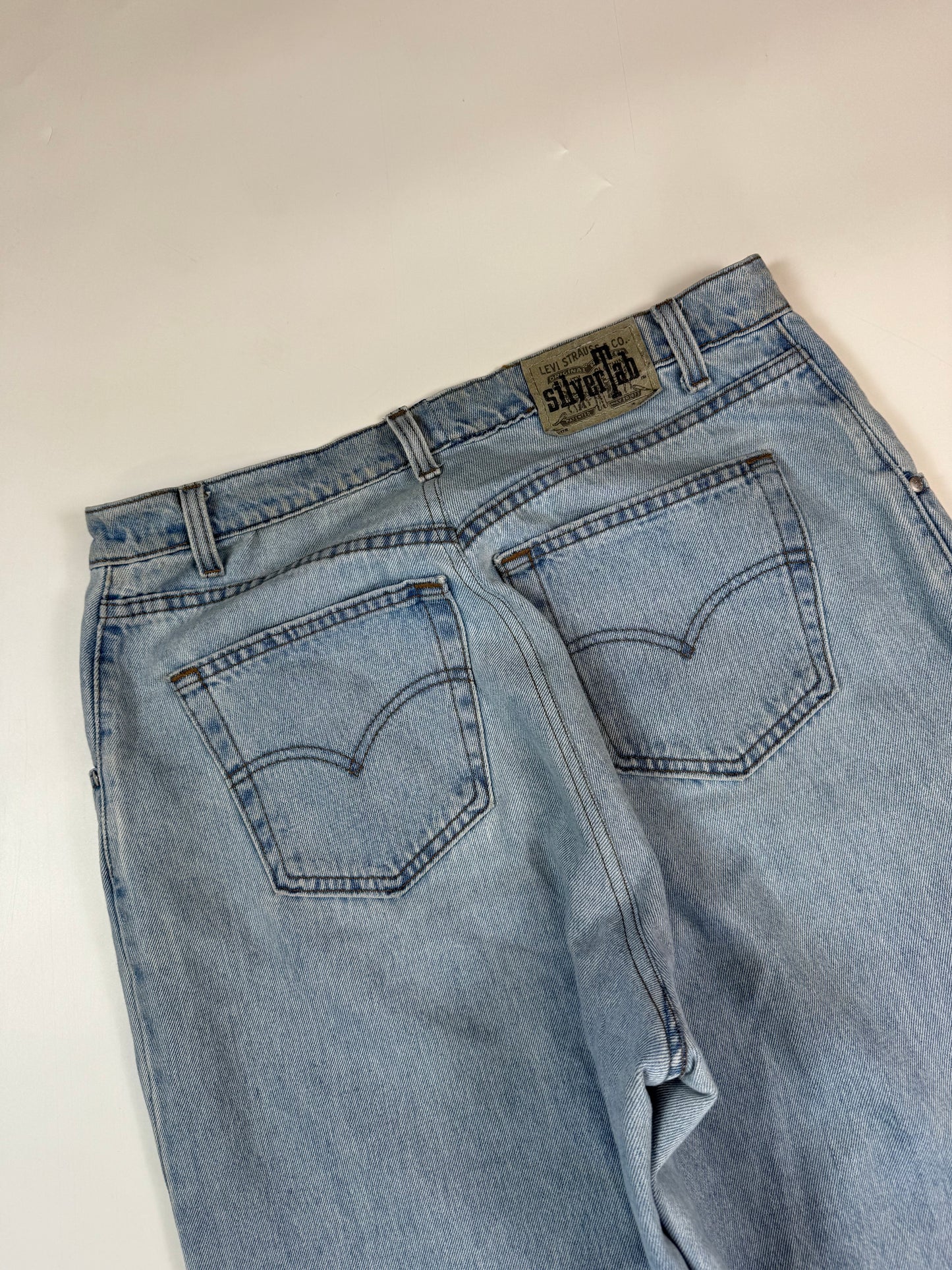 Vintage Levi's silver tab baggy jeans (W34)