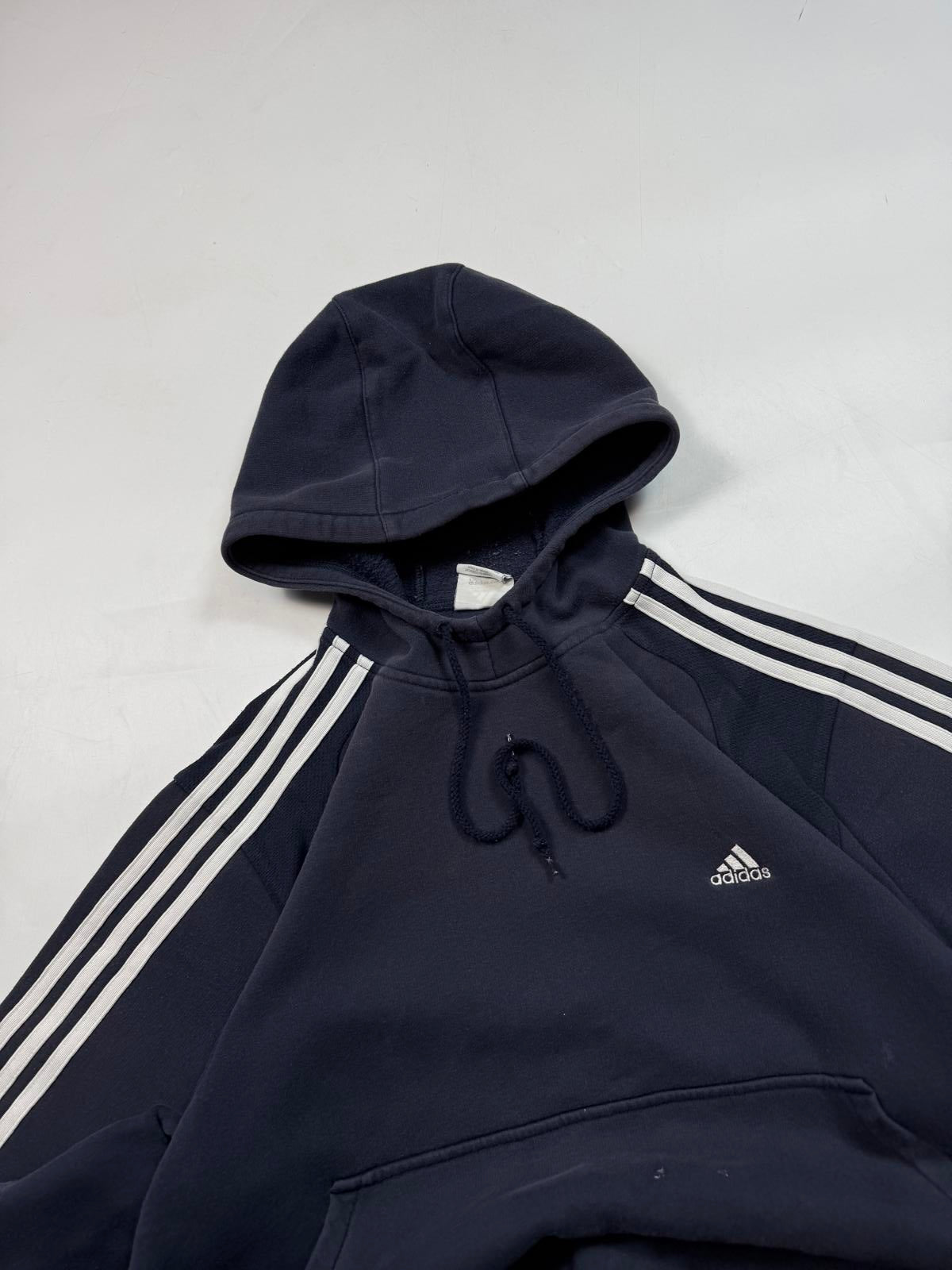 Vintage Adidas small logo hoodie (L)