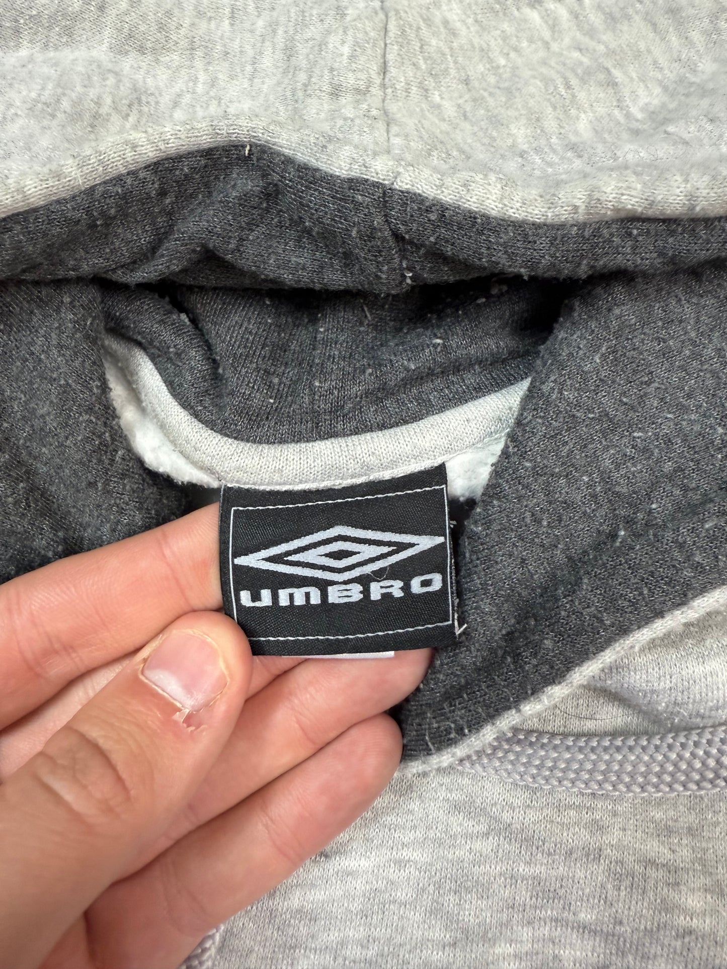 Vintage Umbro centre logo hoodie (M)