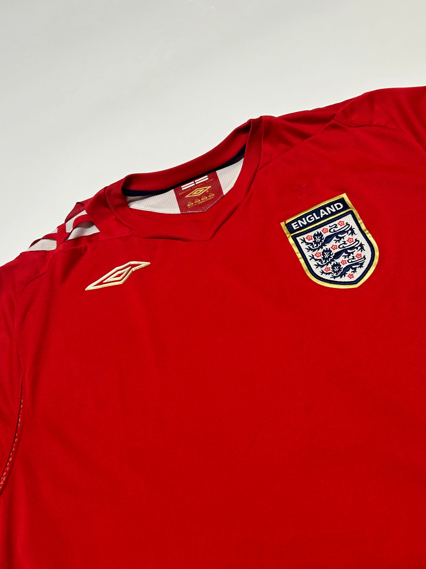 Vintage England 2006-08 away football shirt (XXL)