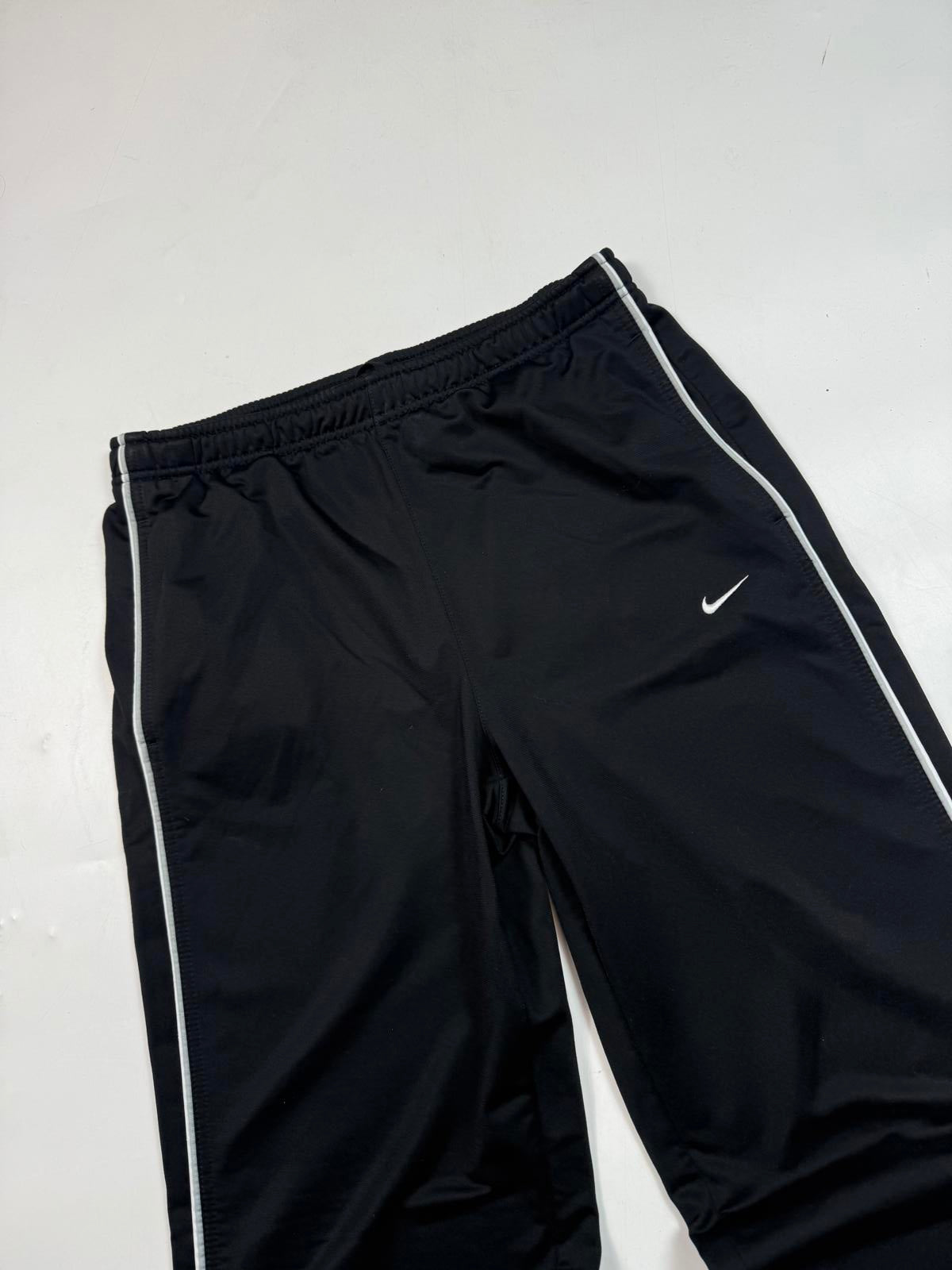 Vintage Nike mini swoosh baggy track pants (L)