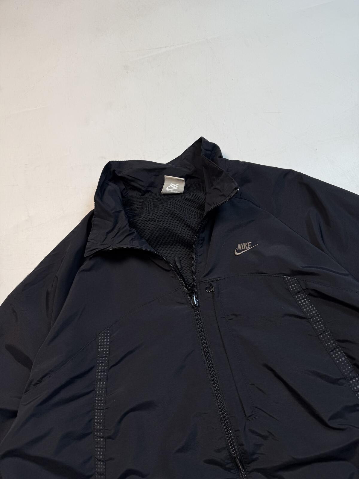 Vintage Y2K Nike lightweight rain jacket (L)