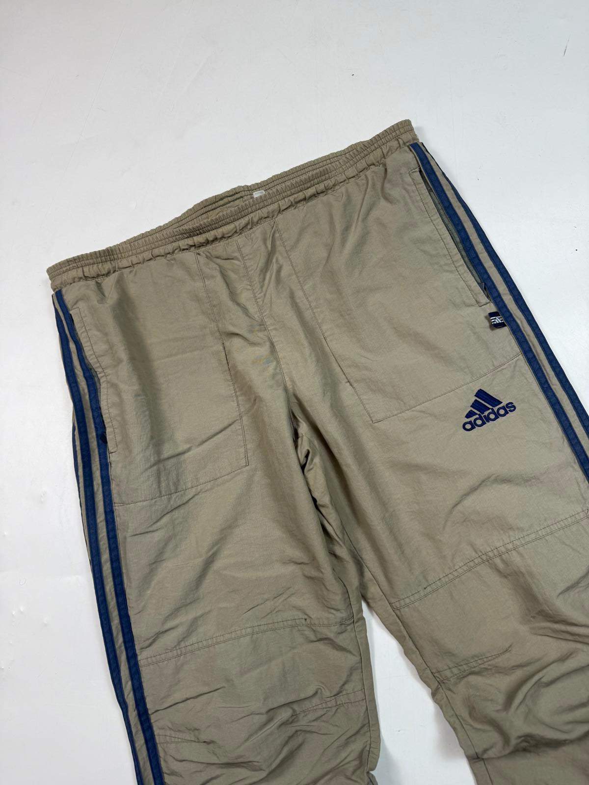 Vintage 90s Adidas side stripe baggy track pants (S)