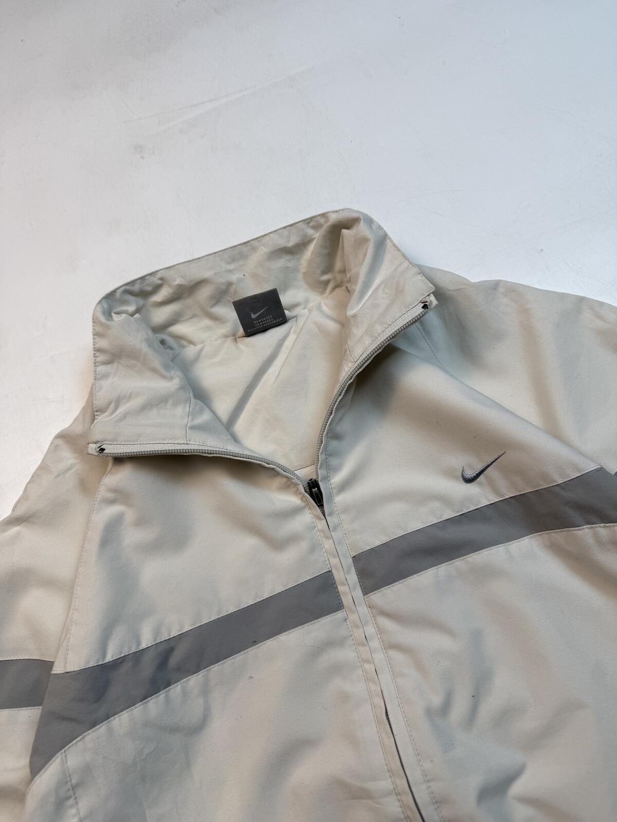 Vintage Y2K Nike mini swoosh track jacket (M)