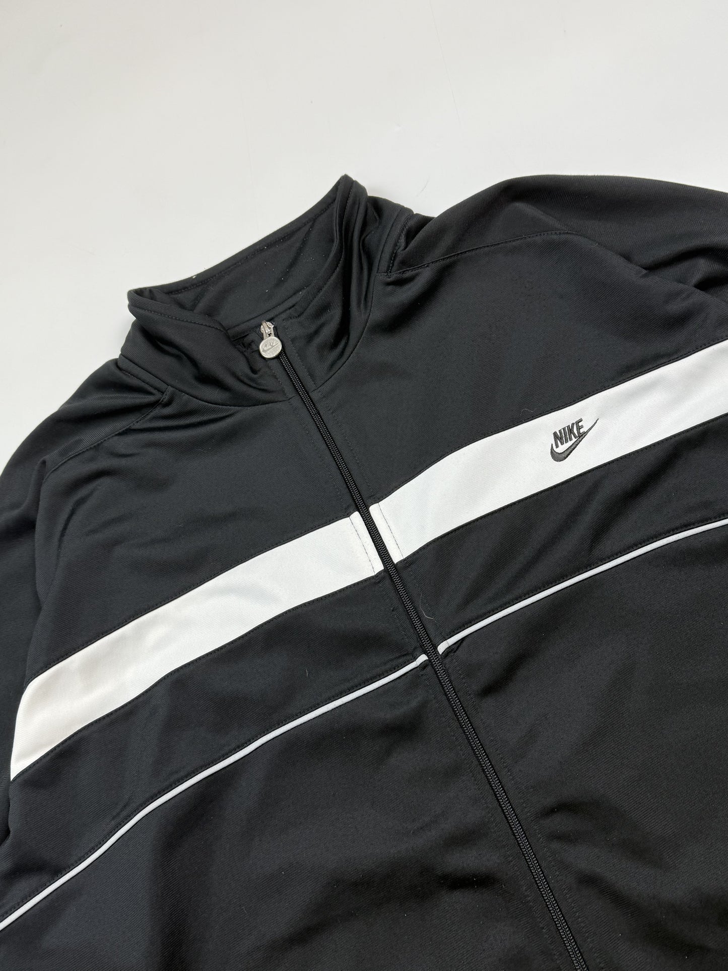 Vintage Nike small logo track jacket (XXL)
