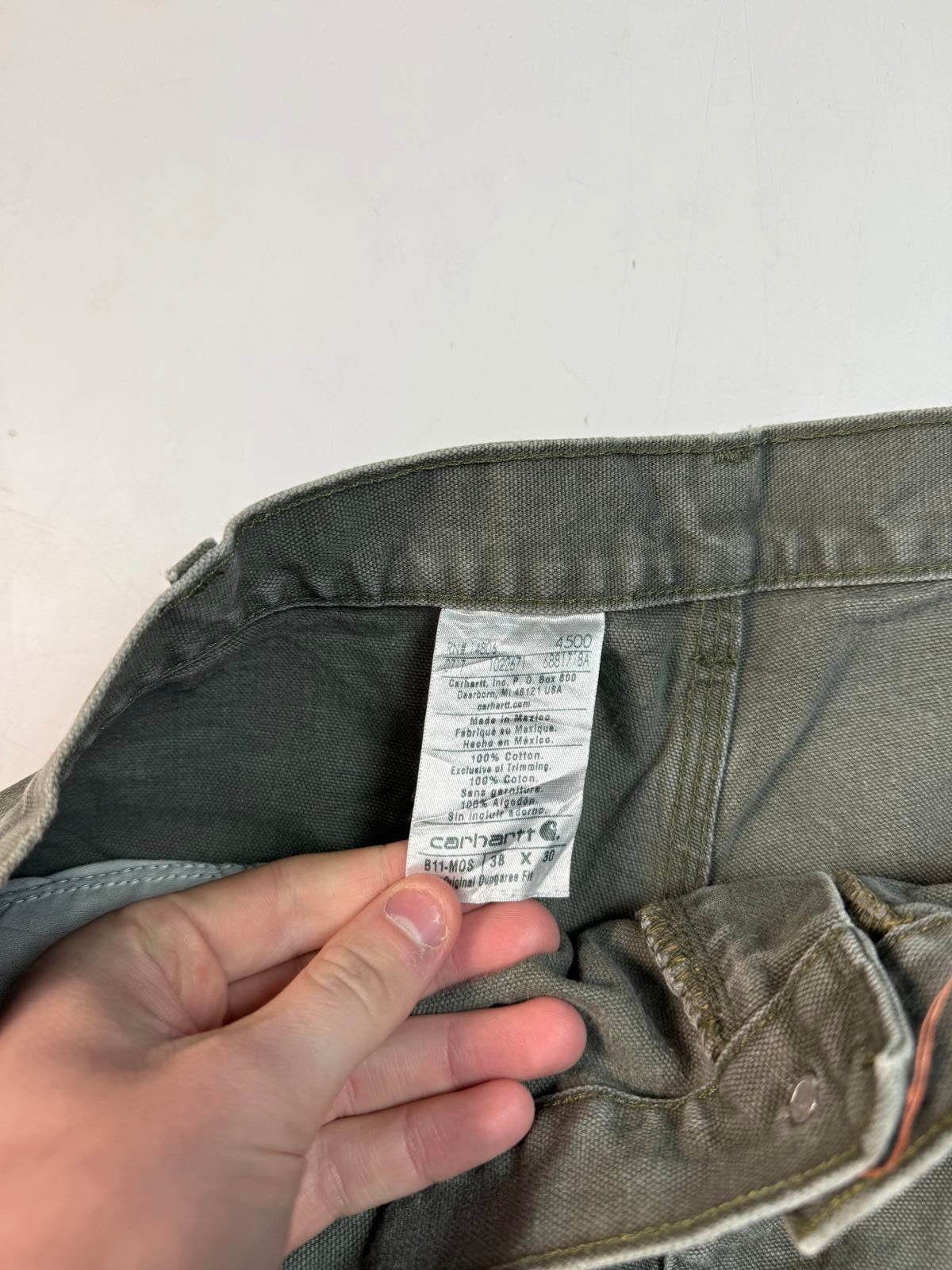 Carhartt baggy carpenter pants (W36)