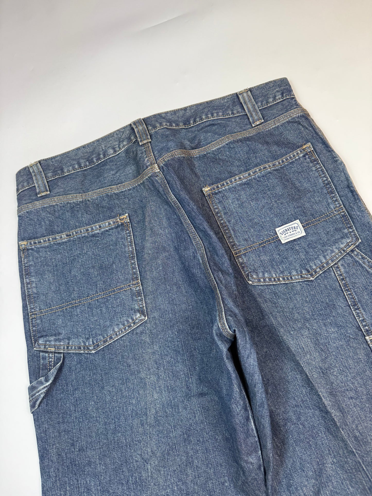 Levi's signature baggy carpenter jeans (W36)