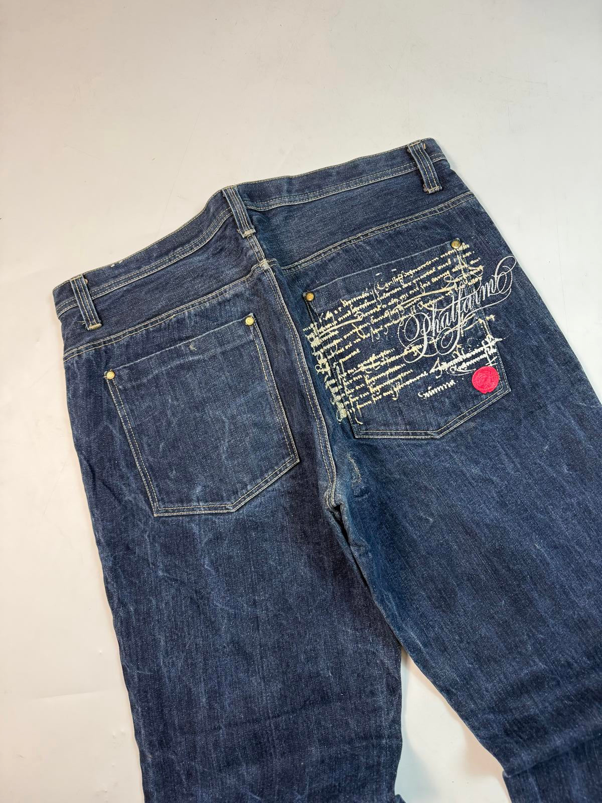 Vintage Phat Farm baggy hip hop Jeans (W38)