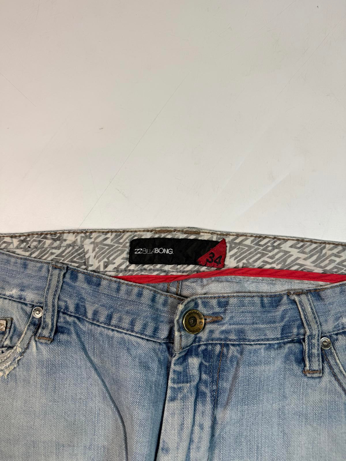 Vintage Y2K Billabong baggy hip hop Jeans (W34)