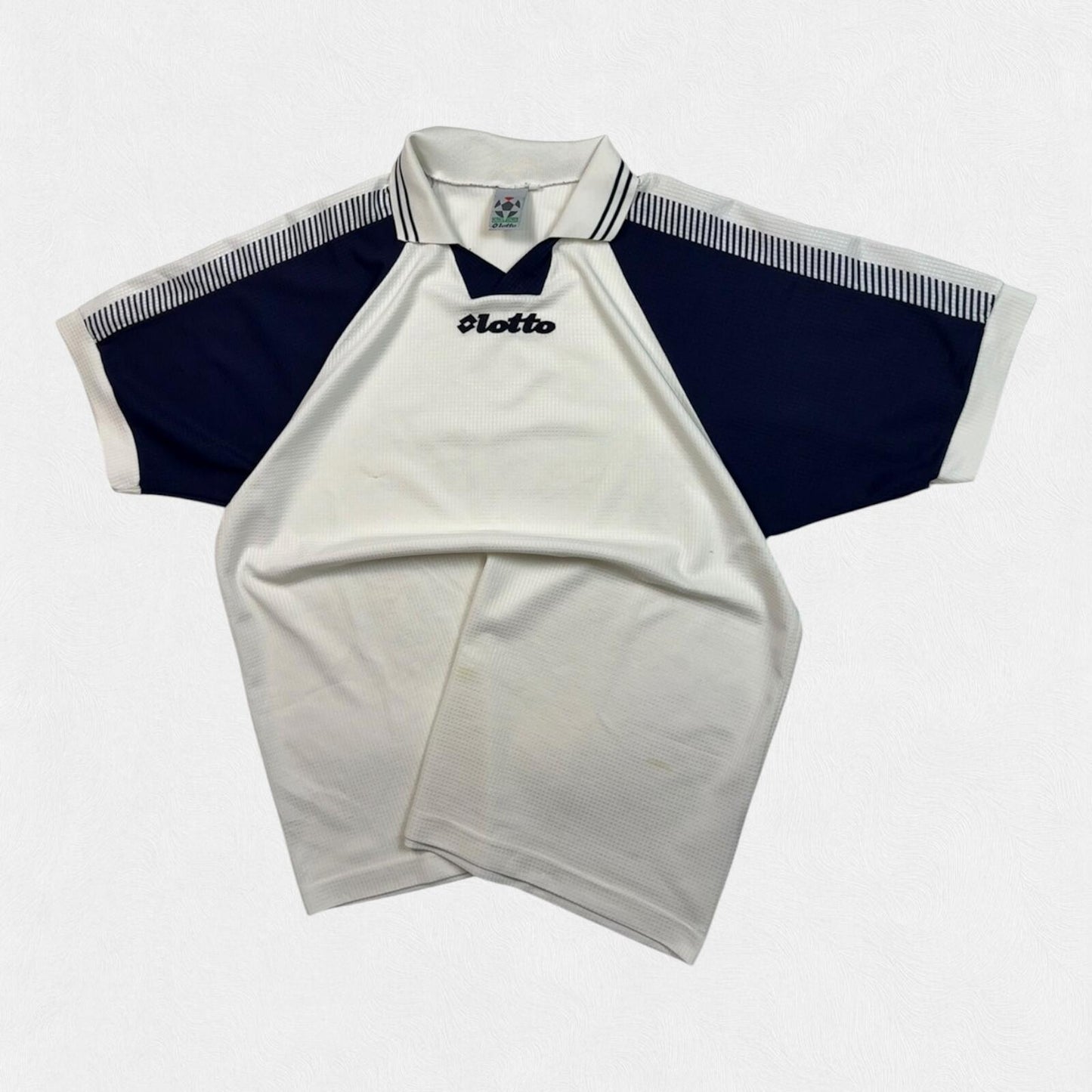 Vintage 90s Lotto template football shirt (XL)