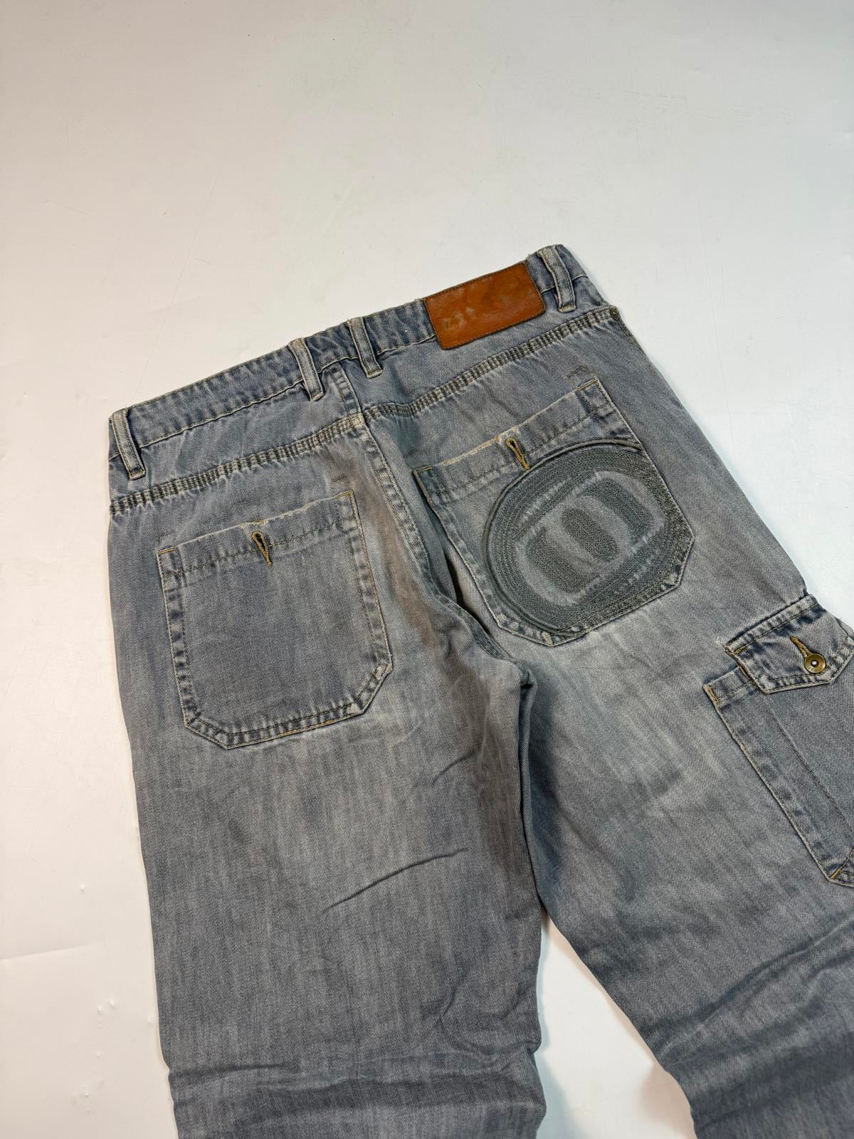 Vintage Y2K Animal baggy hip hop Jeans (W32)