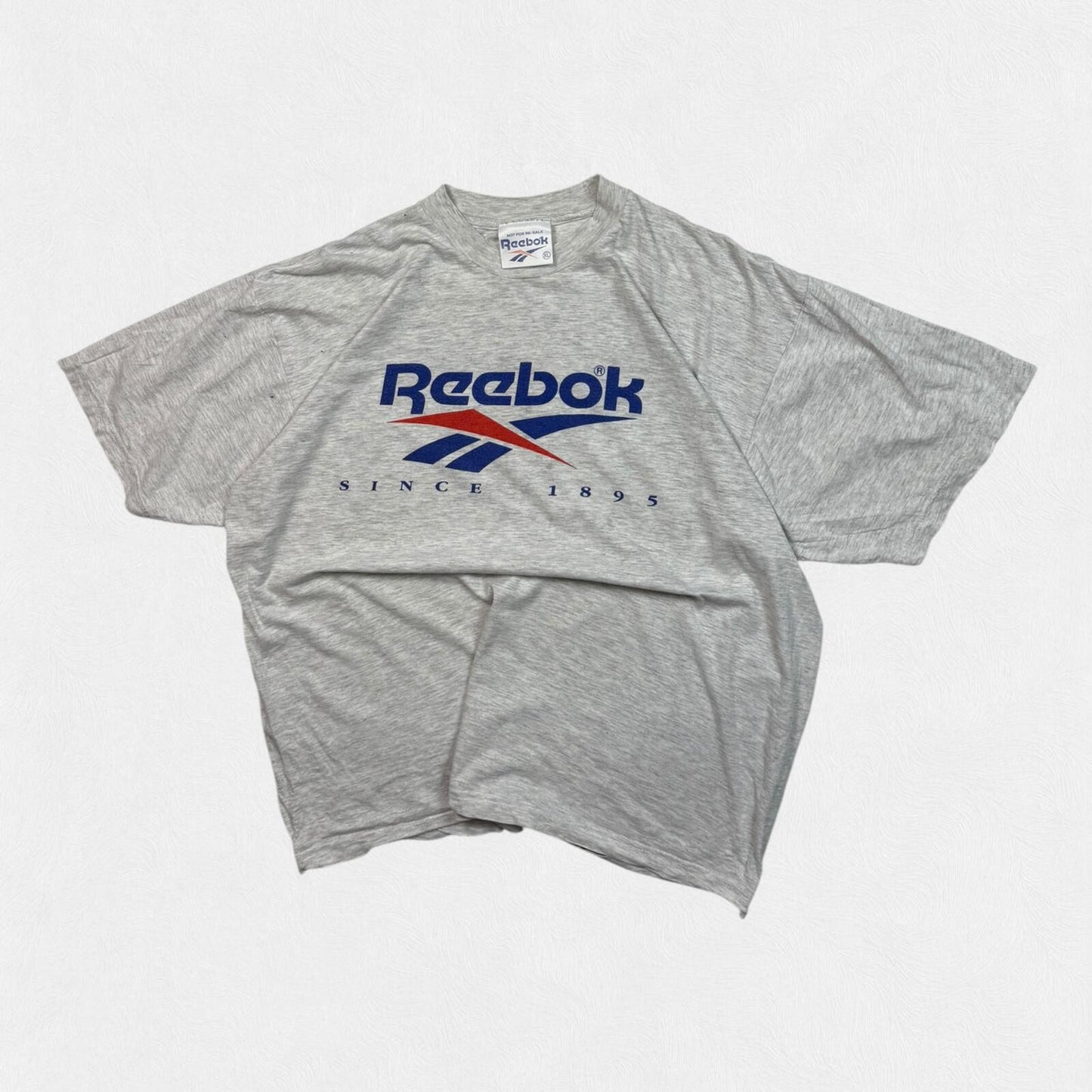 Vintage 90s Reebok centre logo tee (XL)