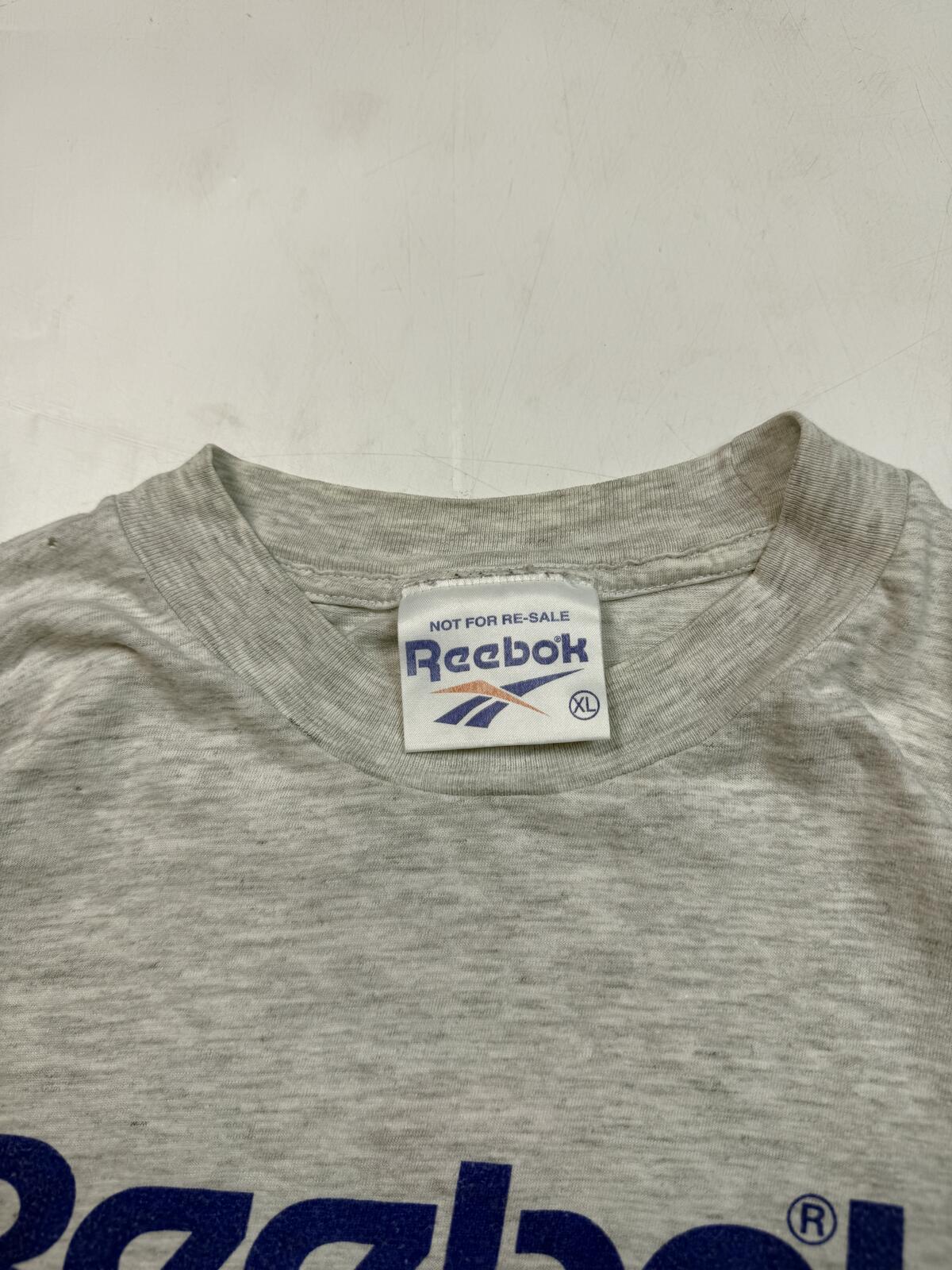 Vintage 90s Reebok centre logo tee (XL)